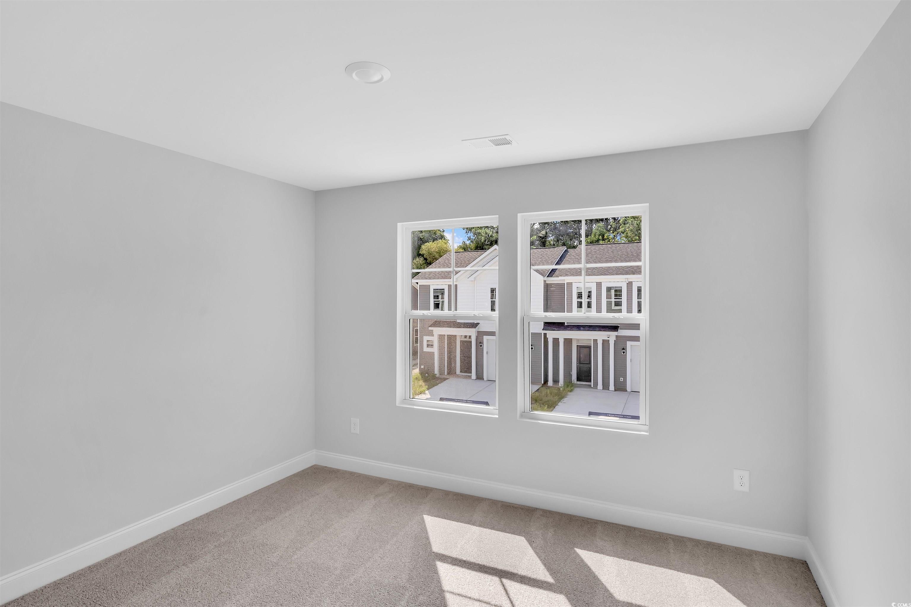 233 Sandridgebury Dr. Property Photo 17