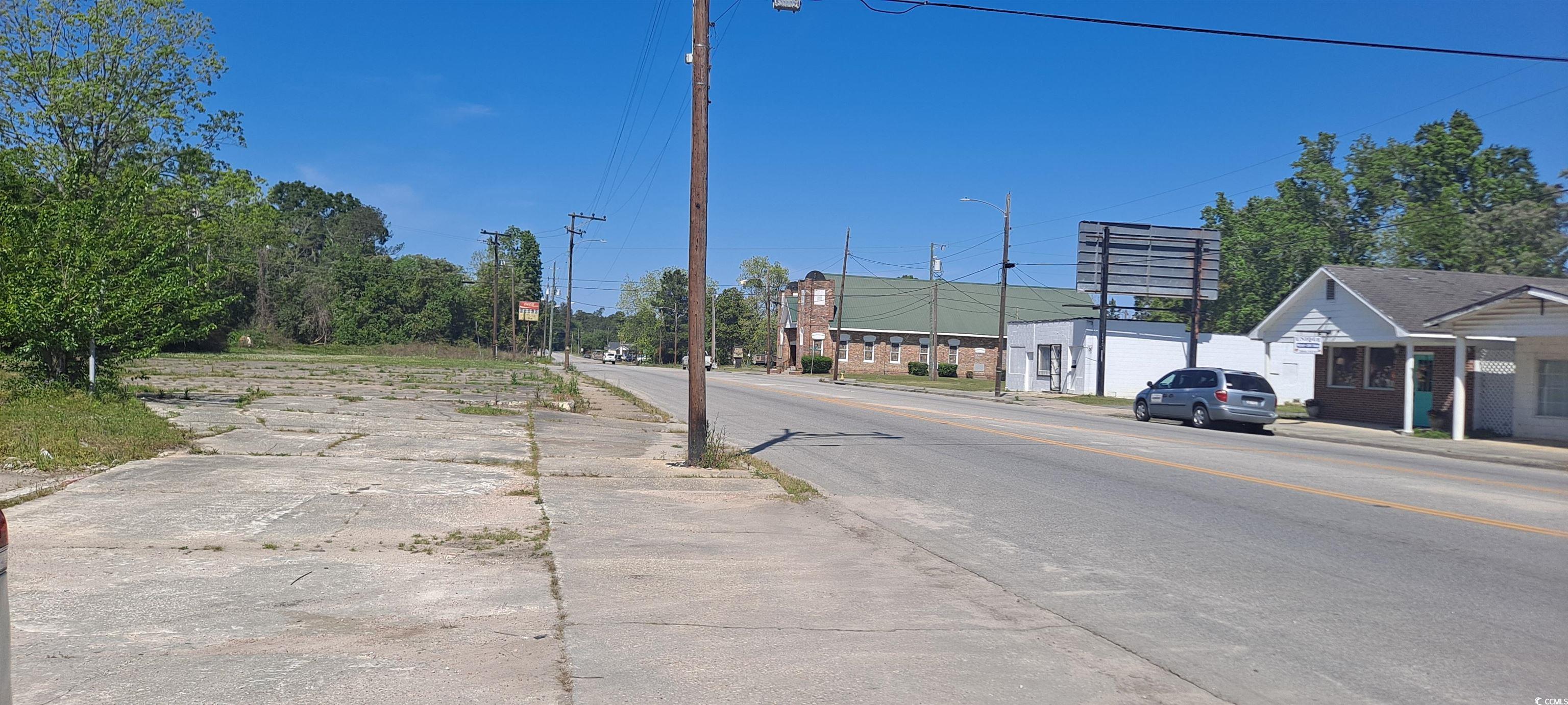 208 W Main St. Property Photo 5