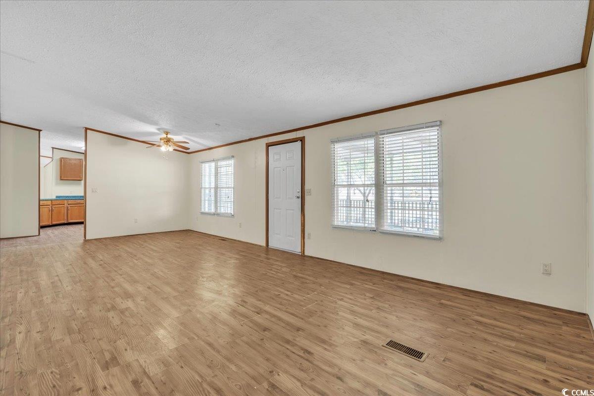 109 Last Dr. Property Photo 6