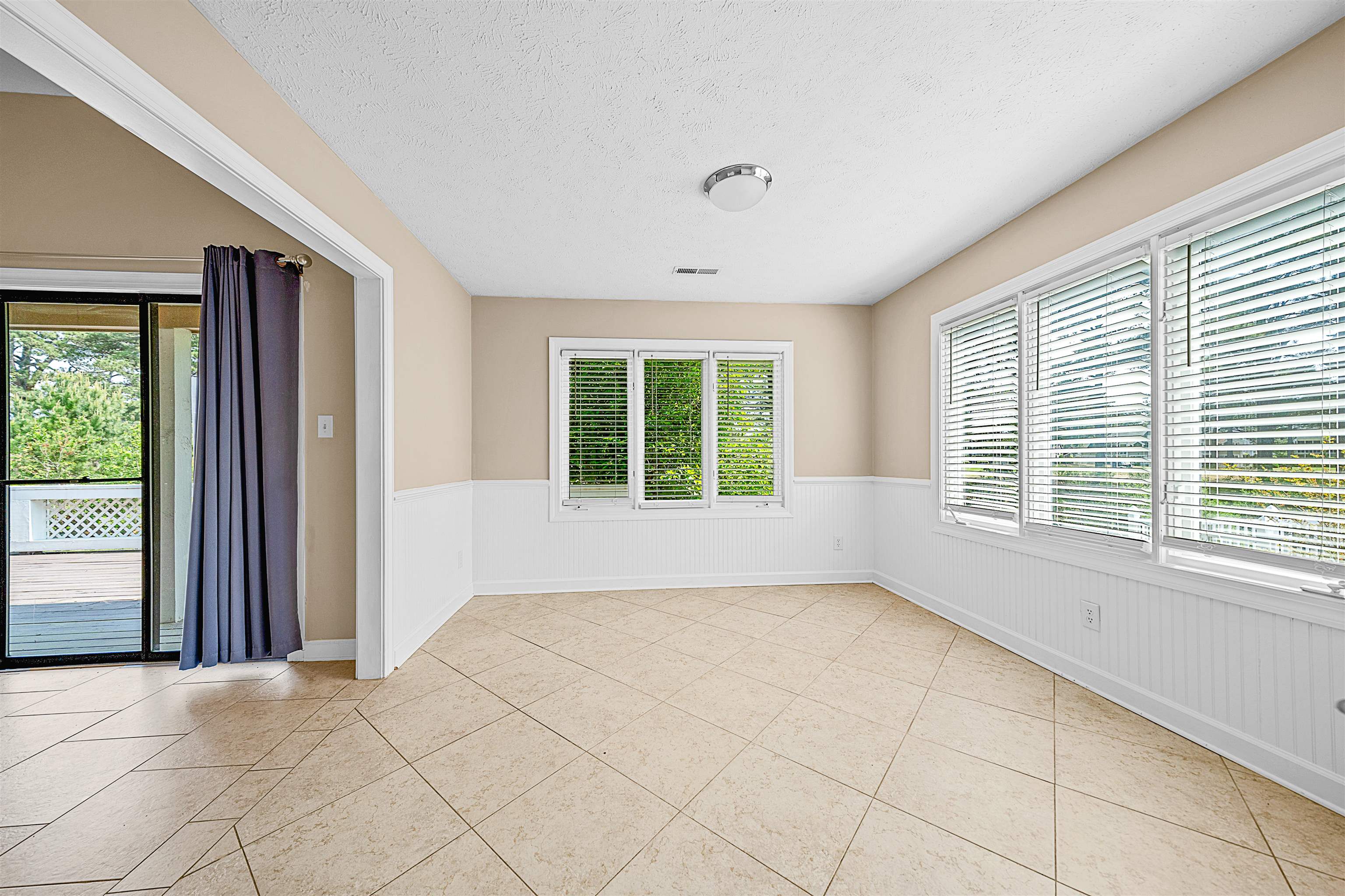 3814 Palmetto Dr. Property Photo 14