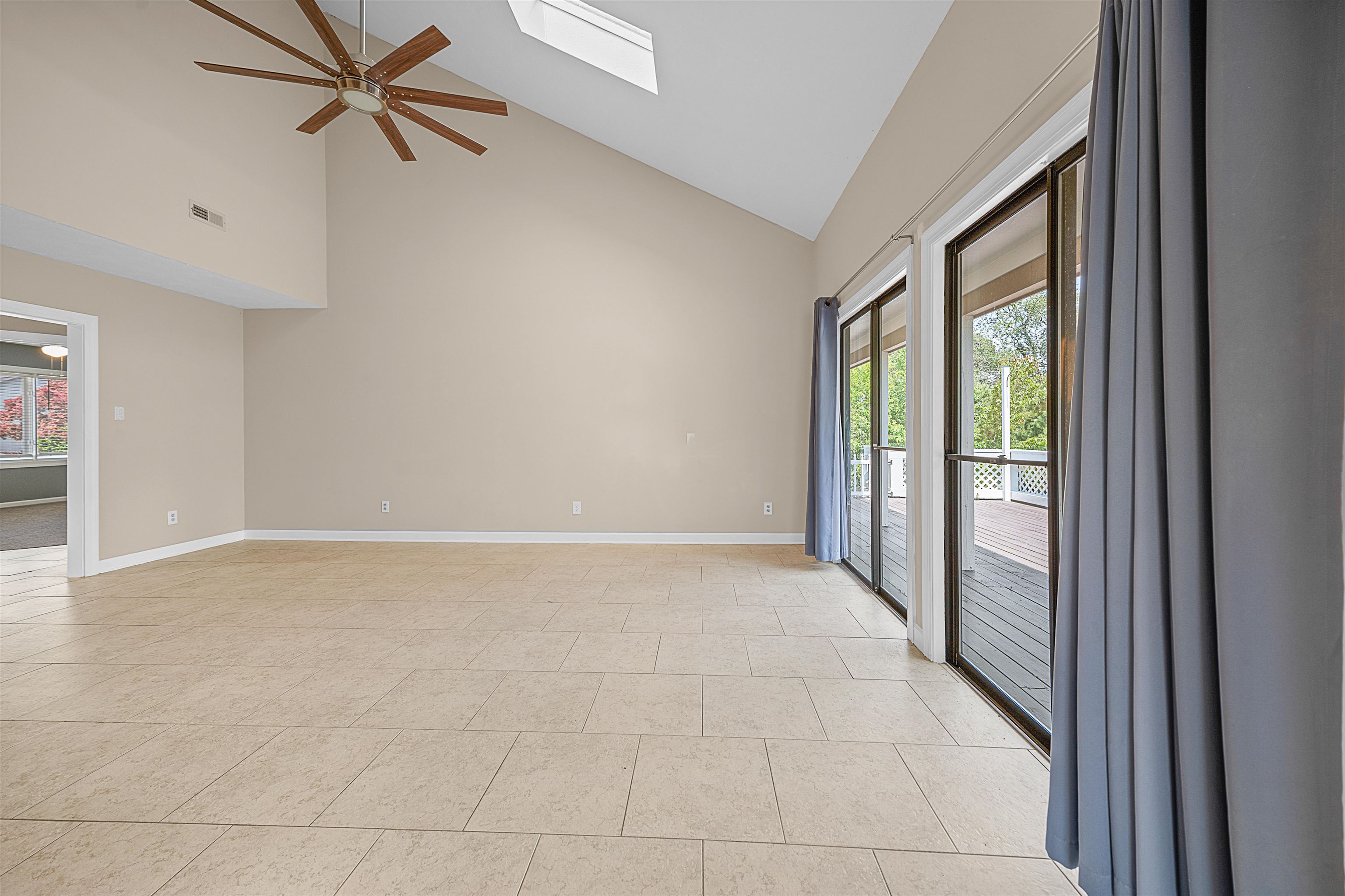 3814 Palmetto Dr. Property Photo 18