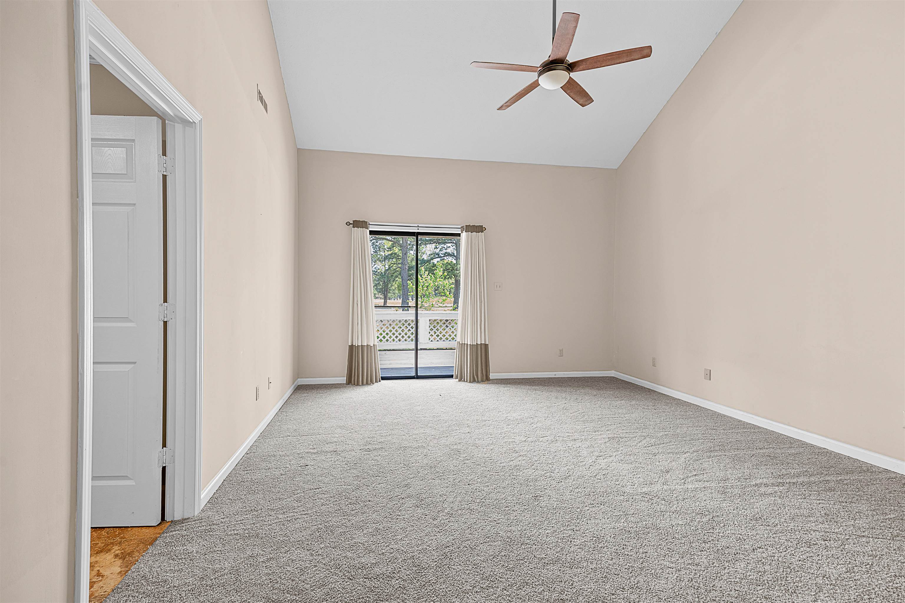 3814 Palmetto Dr. Property Photo 23
