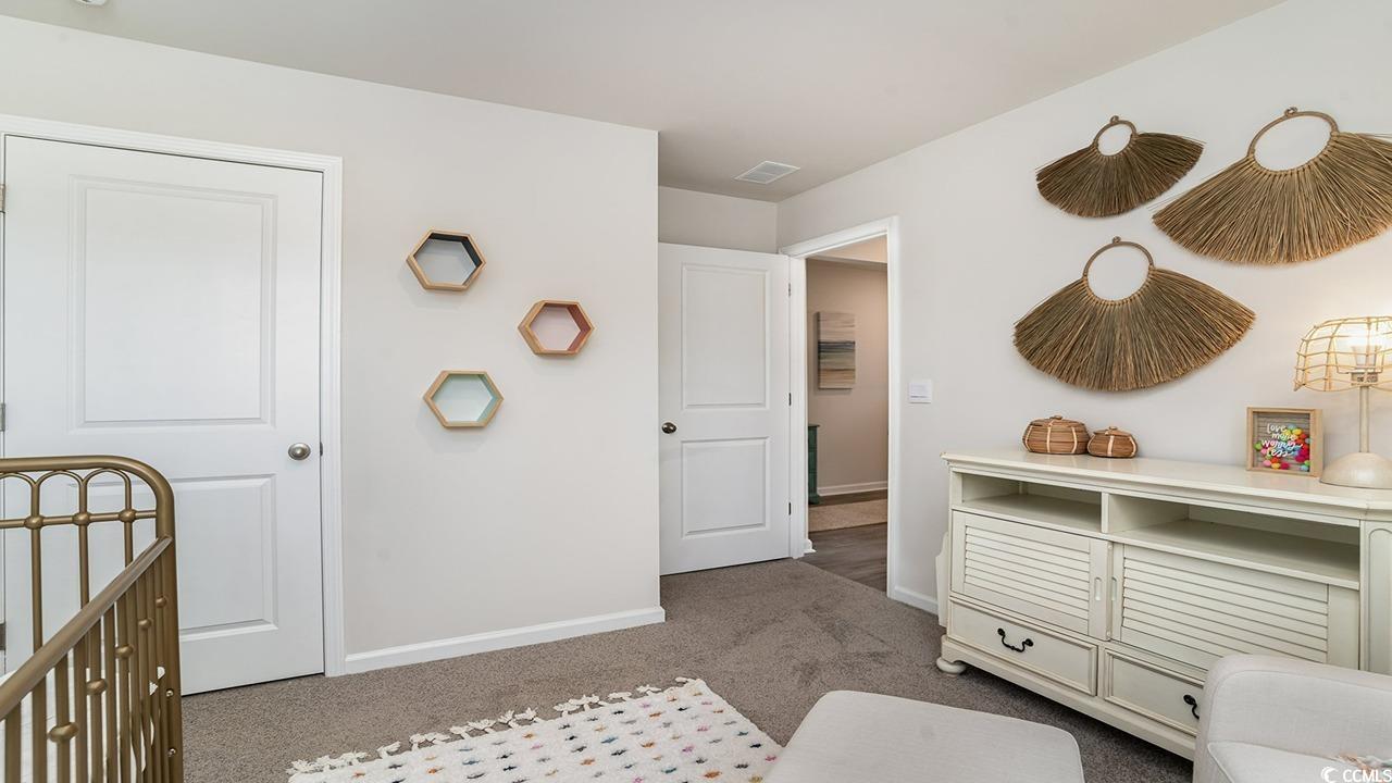 182 Cambridge Dr. Property Photo 13