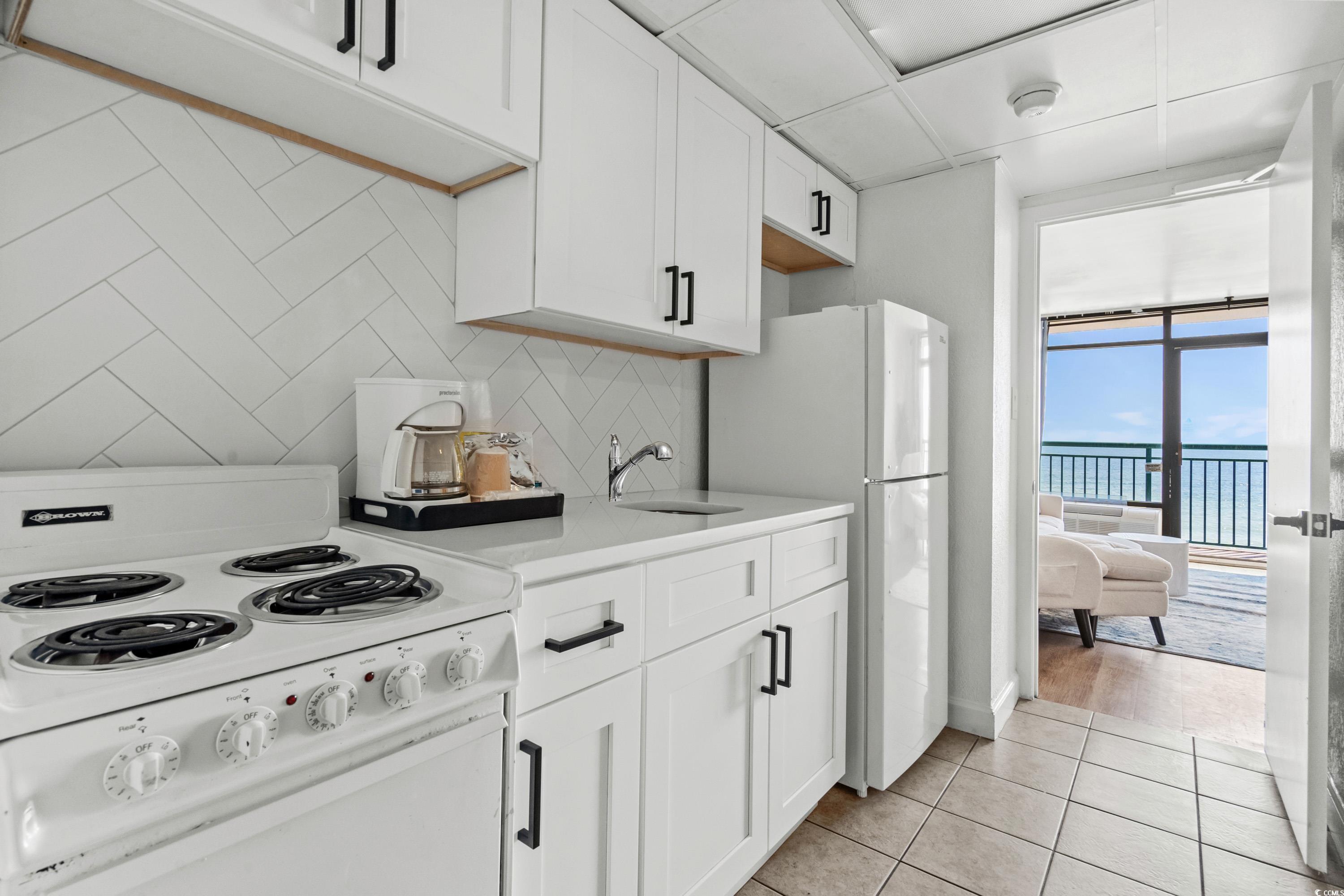 2207 S Ocean Blvd. Property Photo 5