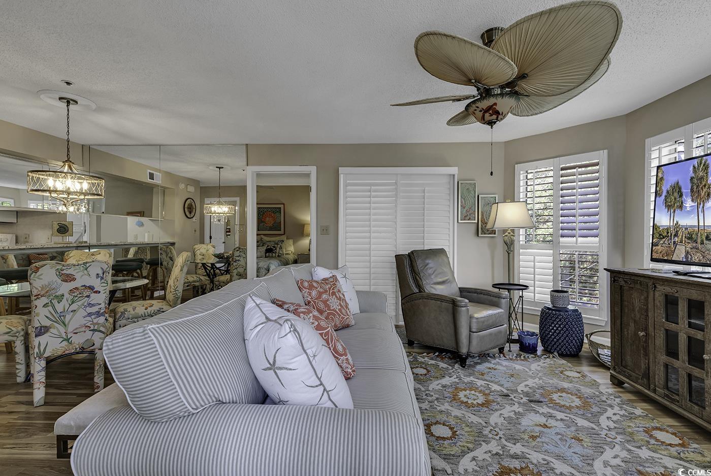 4601 Greenbriar Dr. Property Photo 14