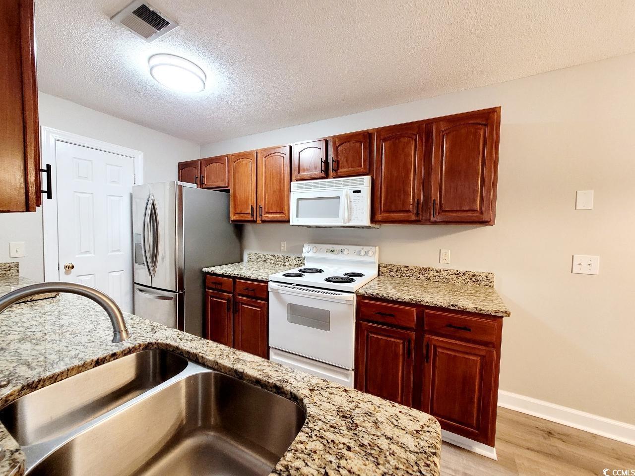 4388 Daphne Ln. Property Photo 13