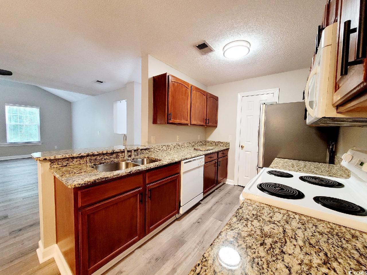 4388 Daphne Ln. Property Photo 14
