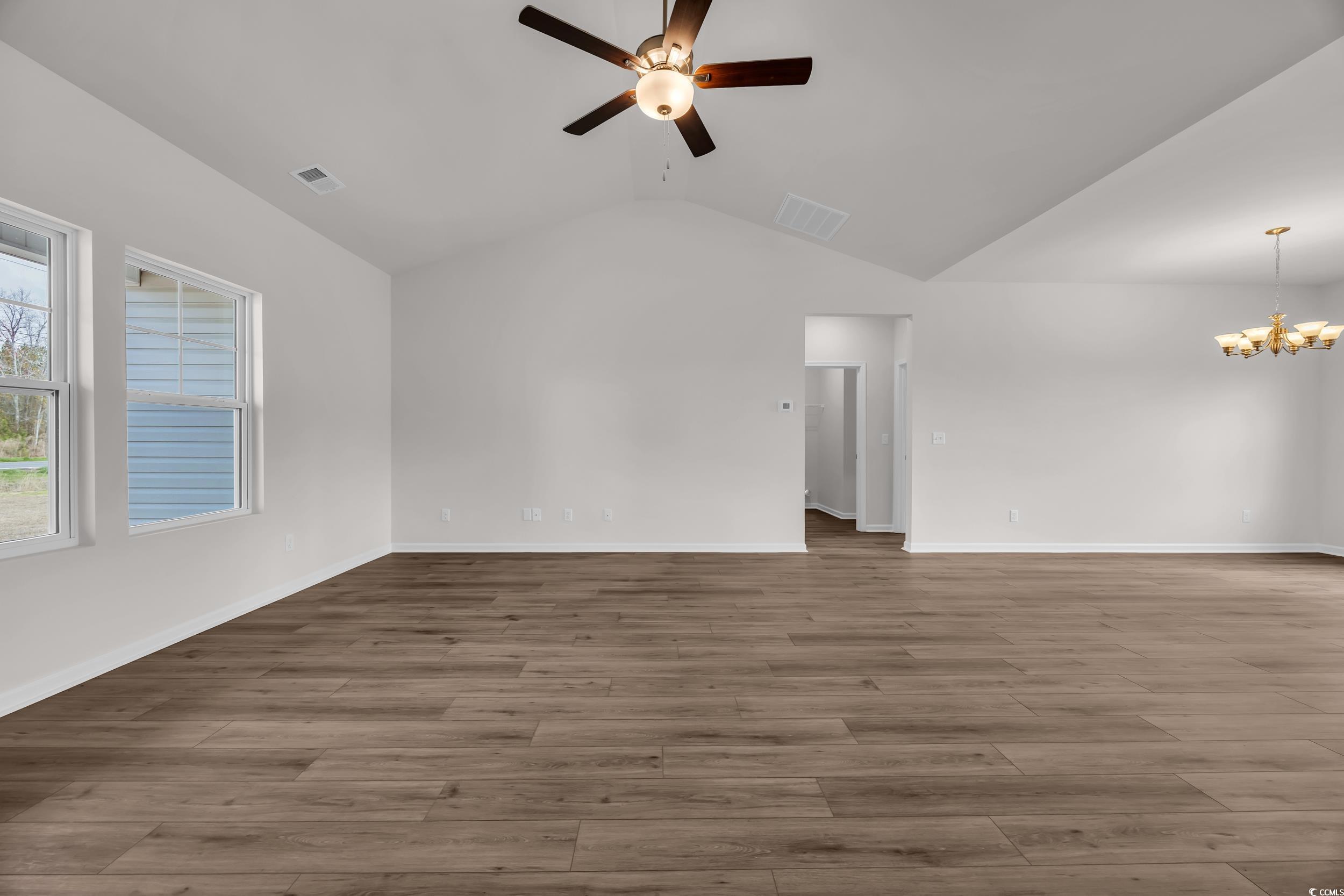 1593 Highway 701 South Property Photo 9