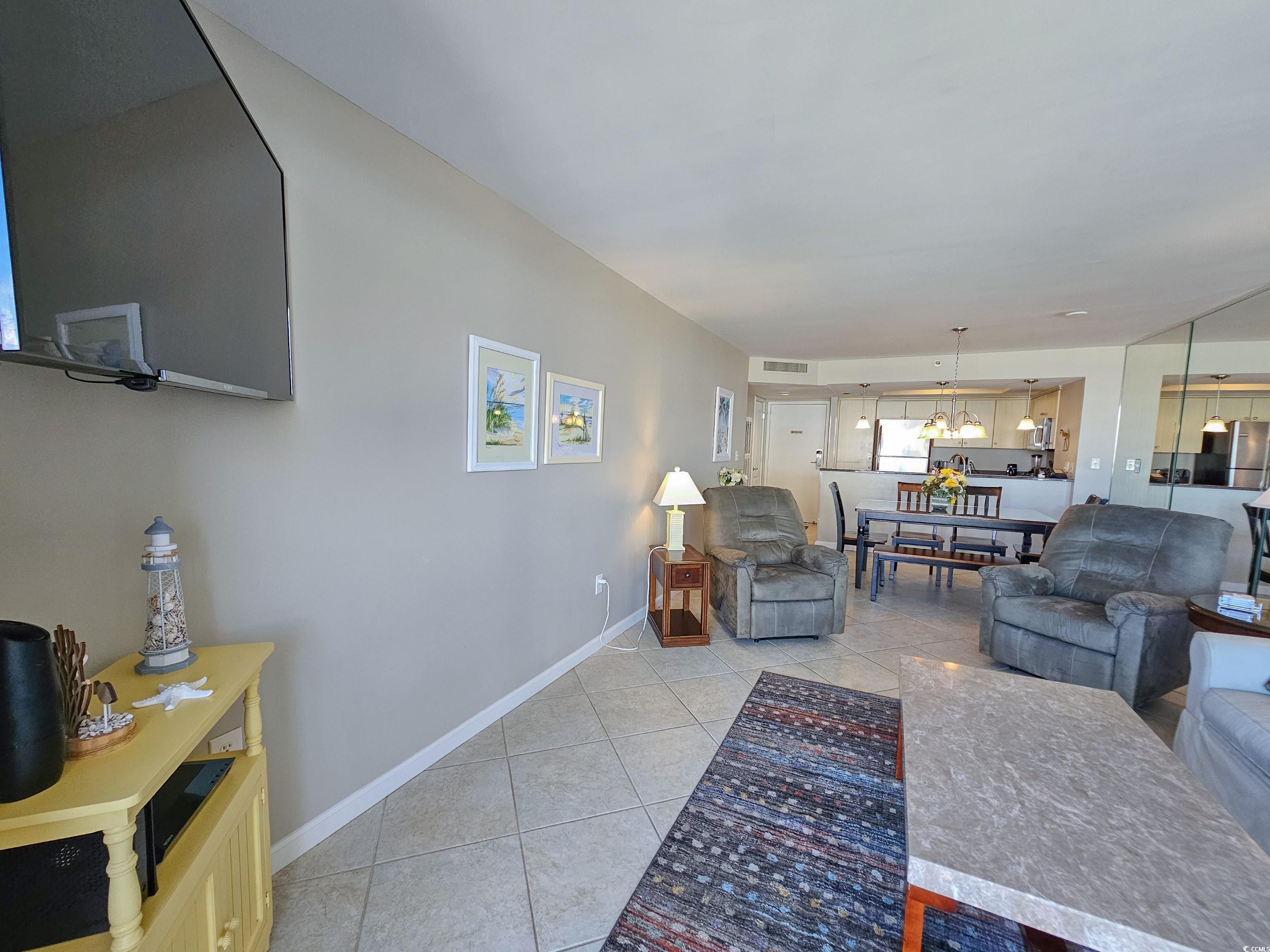 9820 Queensway Blvd. Property Photo 7