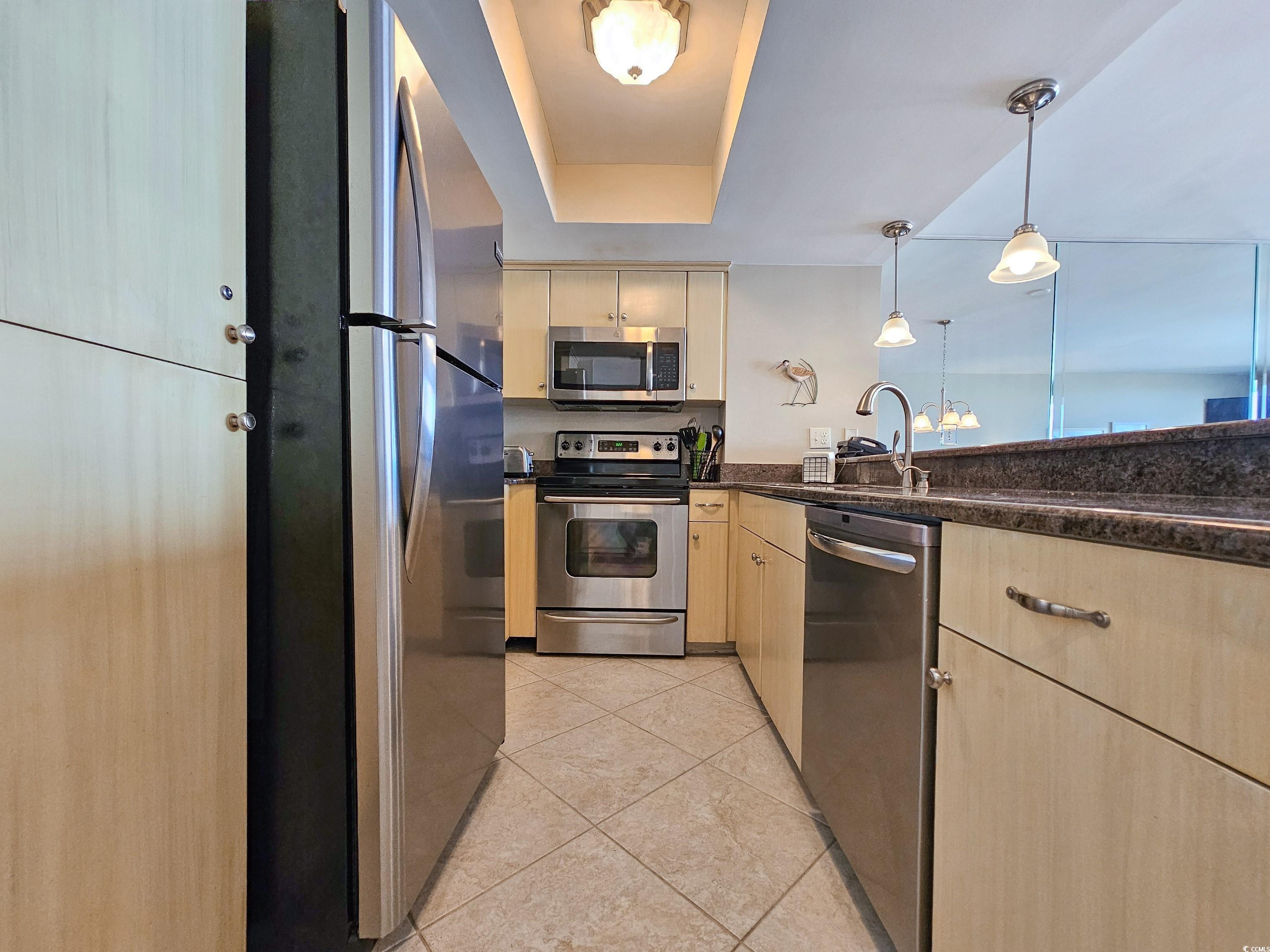 9820 Queensway Blvd. Property Photo 17