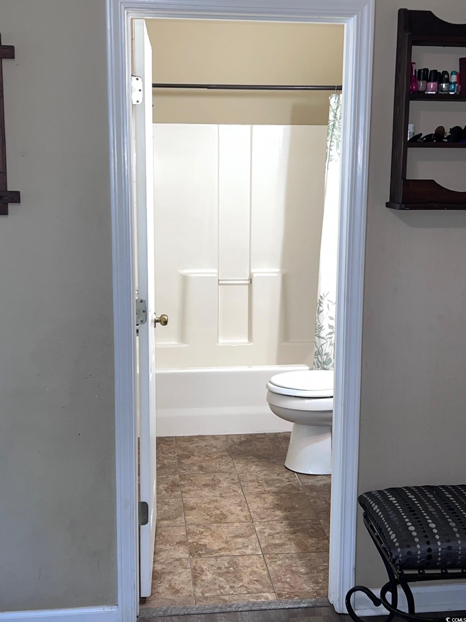 1286 River Oak Dr. Property Photo 9