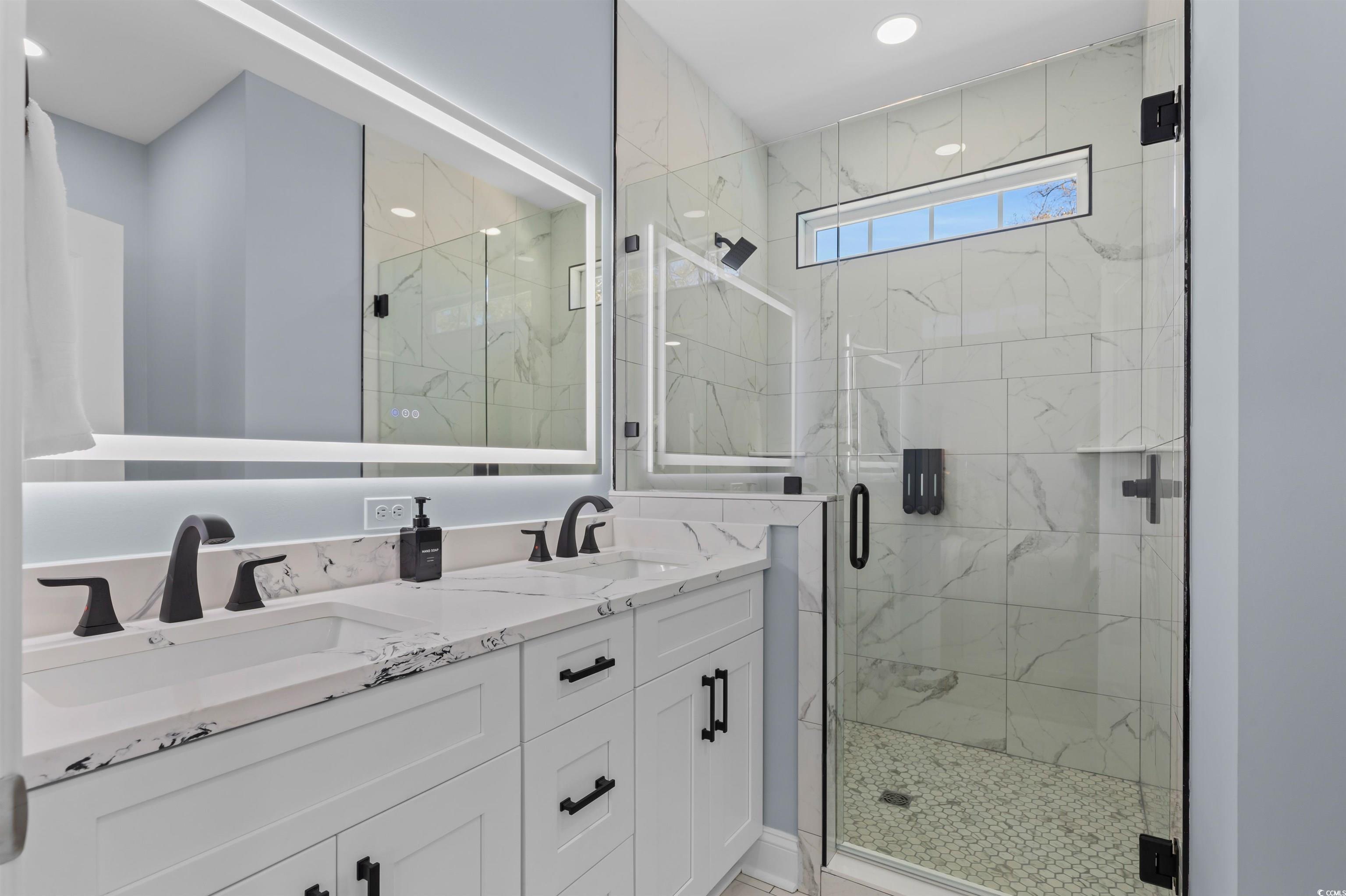 514 Vista Dr. Property Photo 17