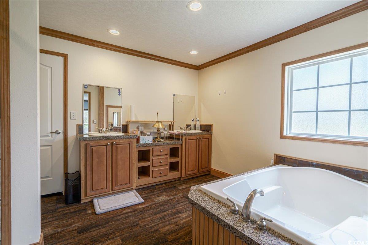 2820 Sleepy Hollow Pl. Property Photo 18