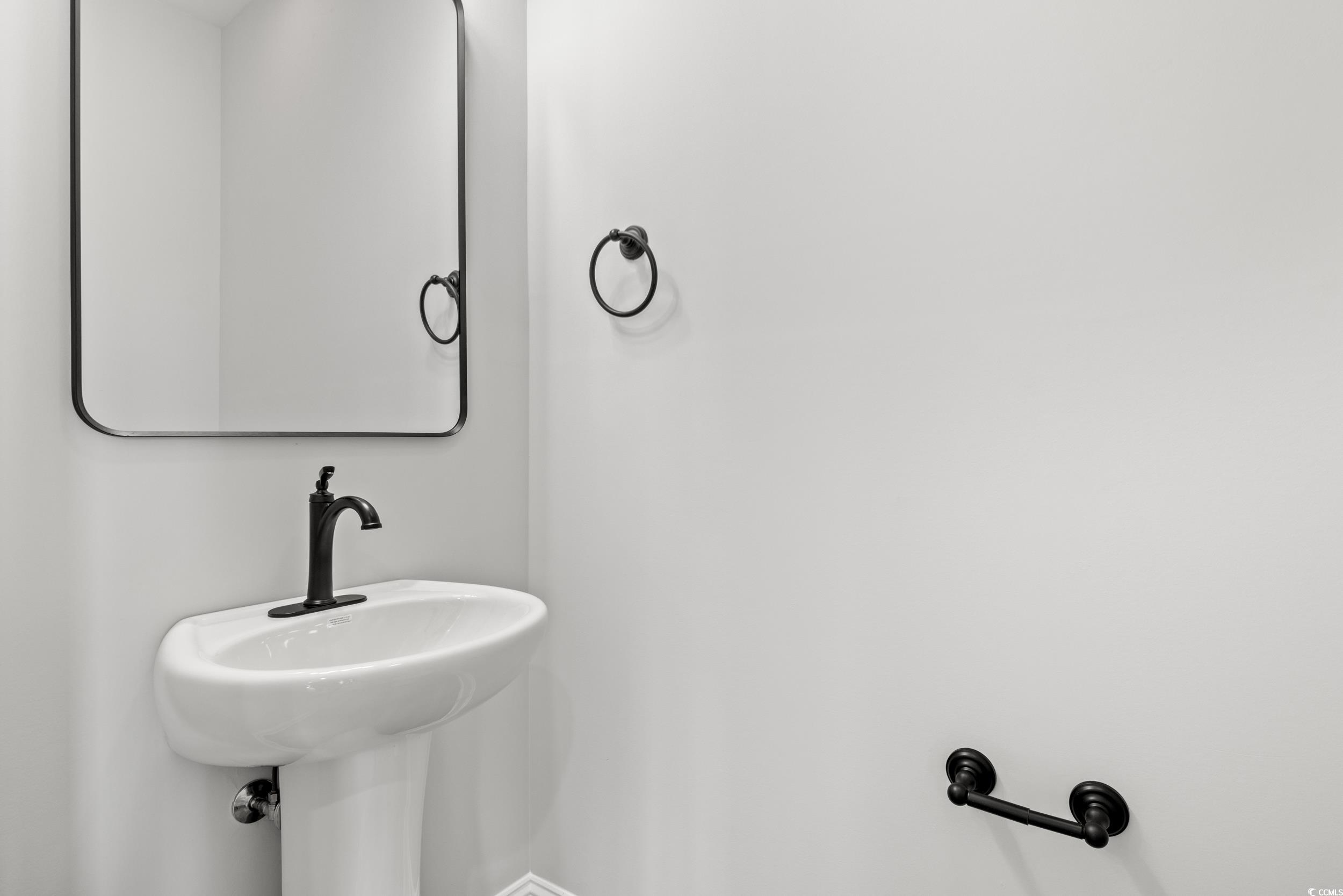 132 Oak Bay Dr. Property Photo 20