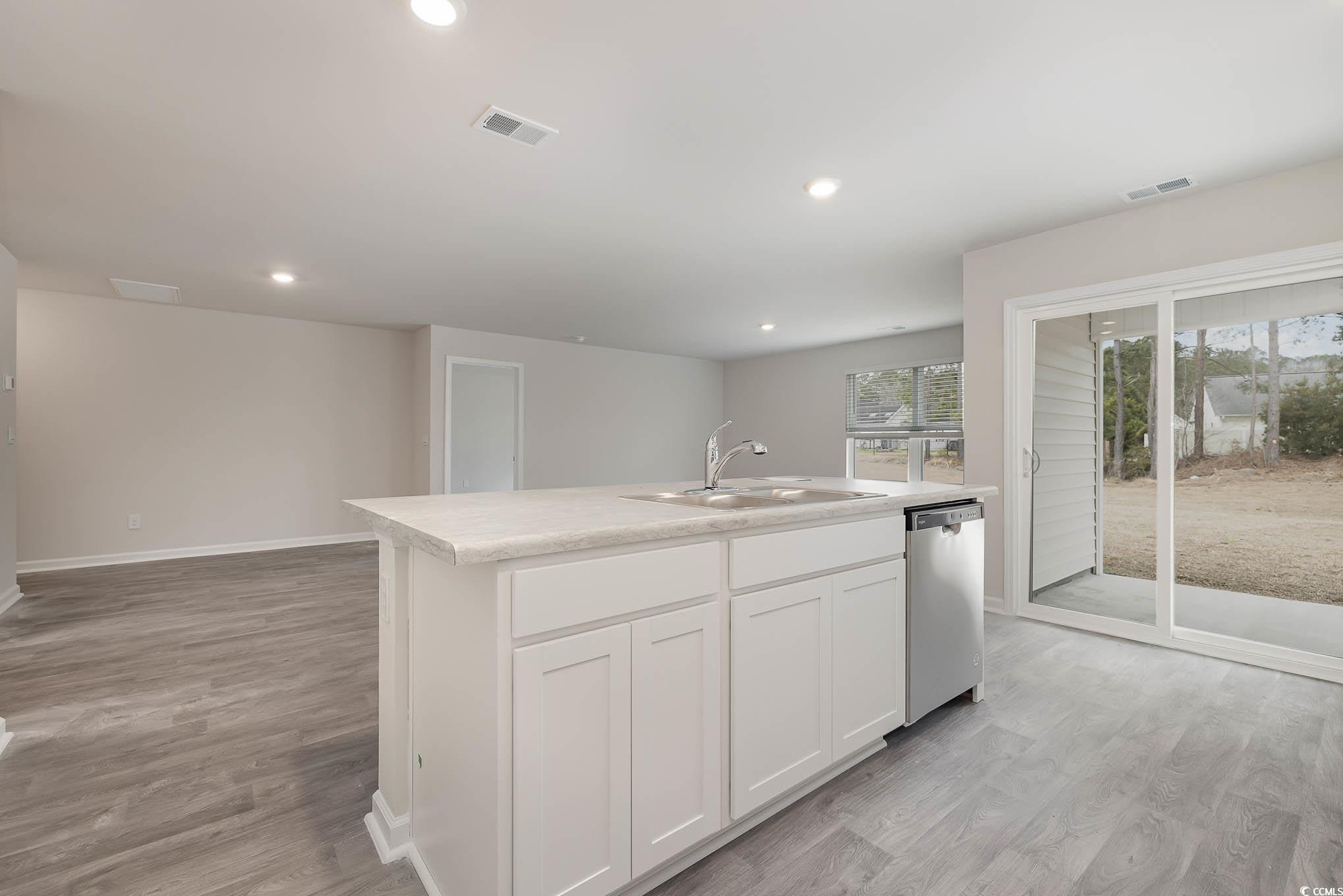 3858 Lady Bug Dr. Property Photo 4