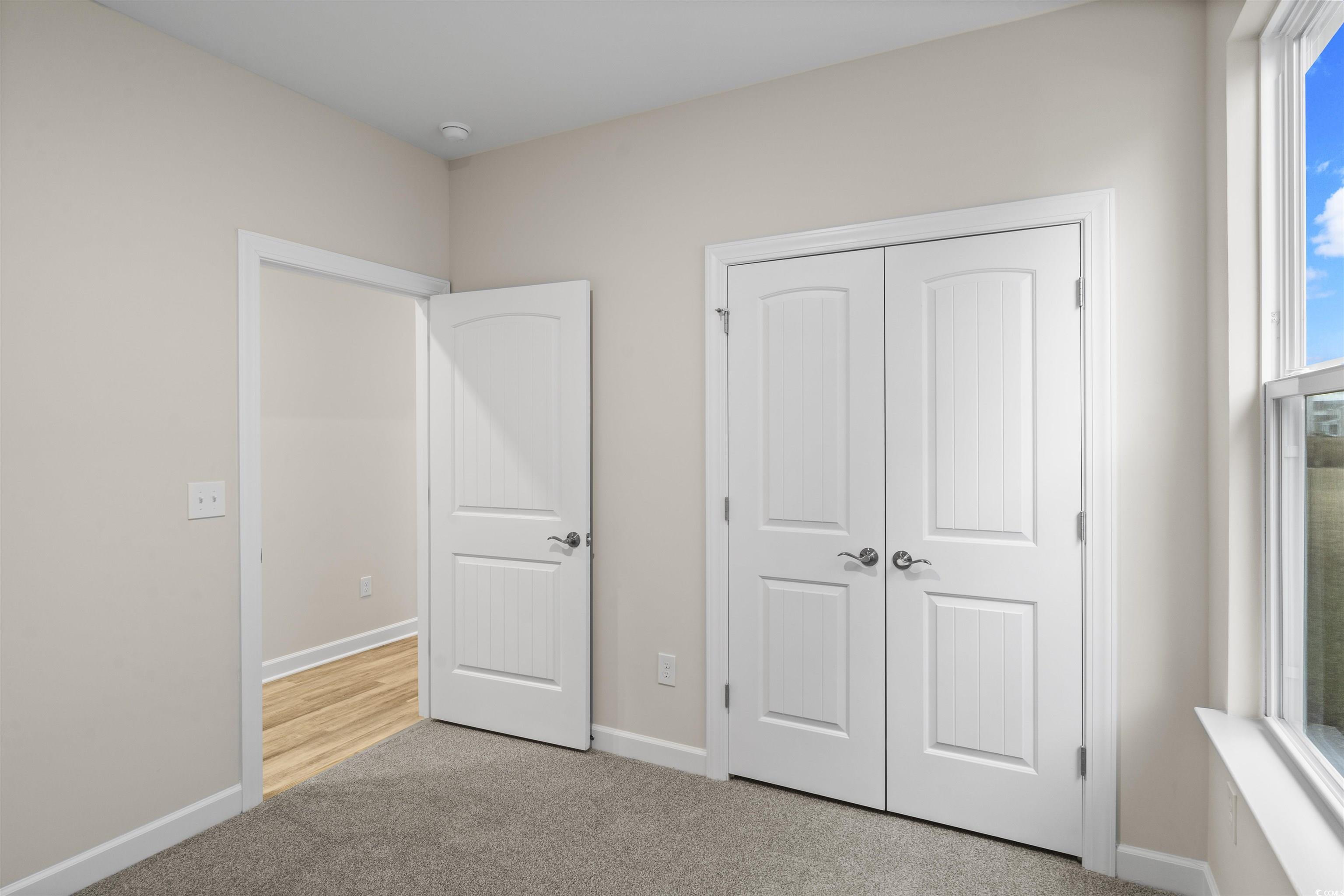 614 Castle Ct. Property Photo 22