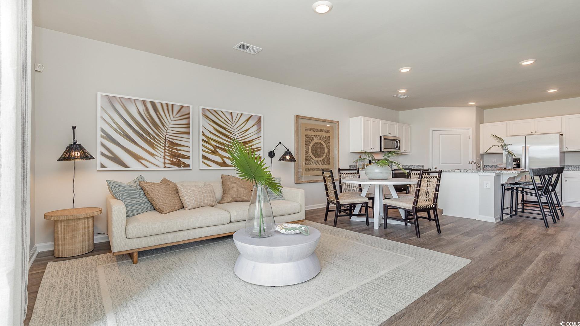 3547 Whaley Way Property Photo 14