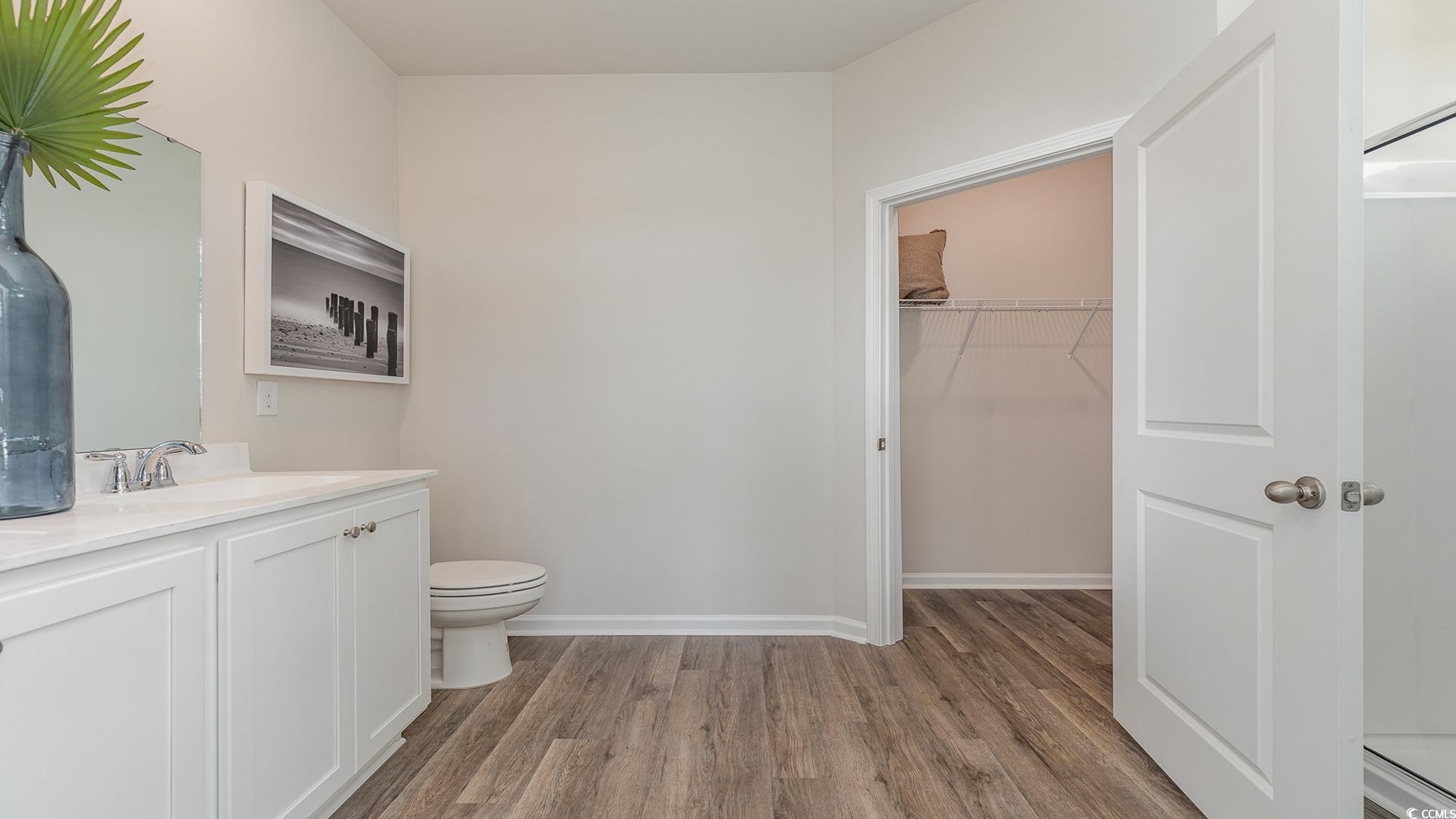 3539 Whaley Way Property Photo 16
