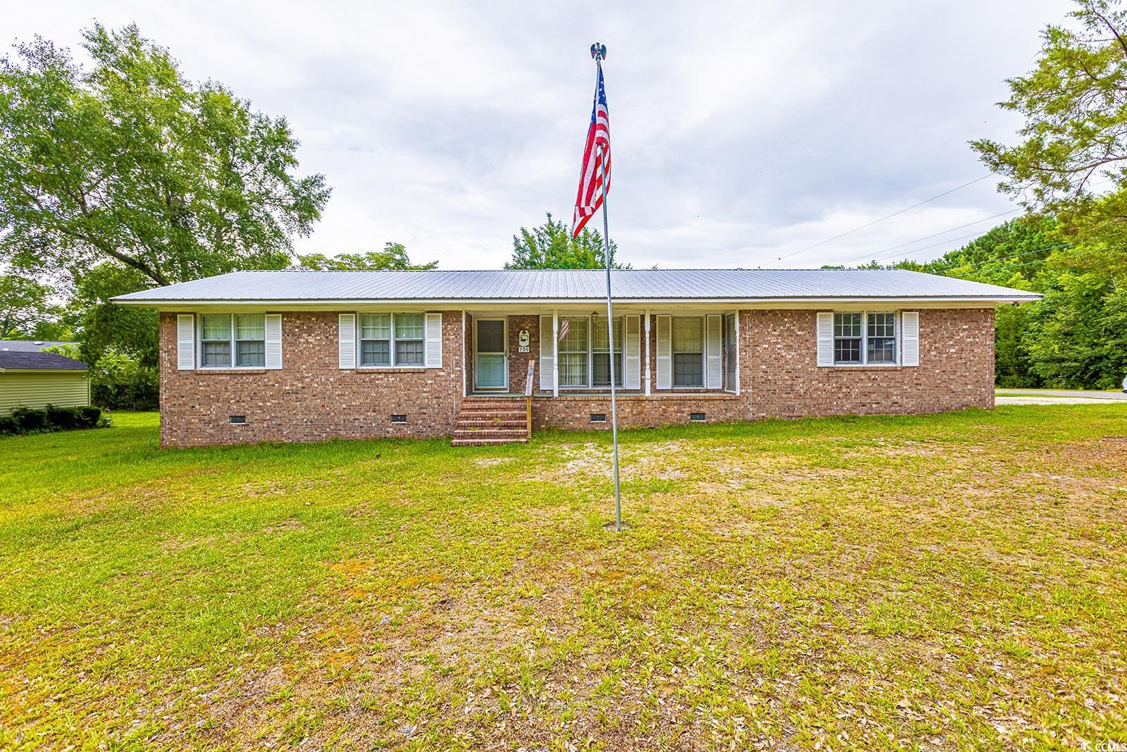 705 White Oak Dr. Property Photo