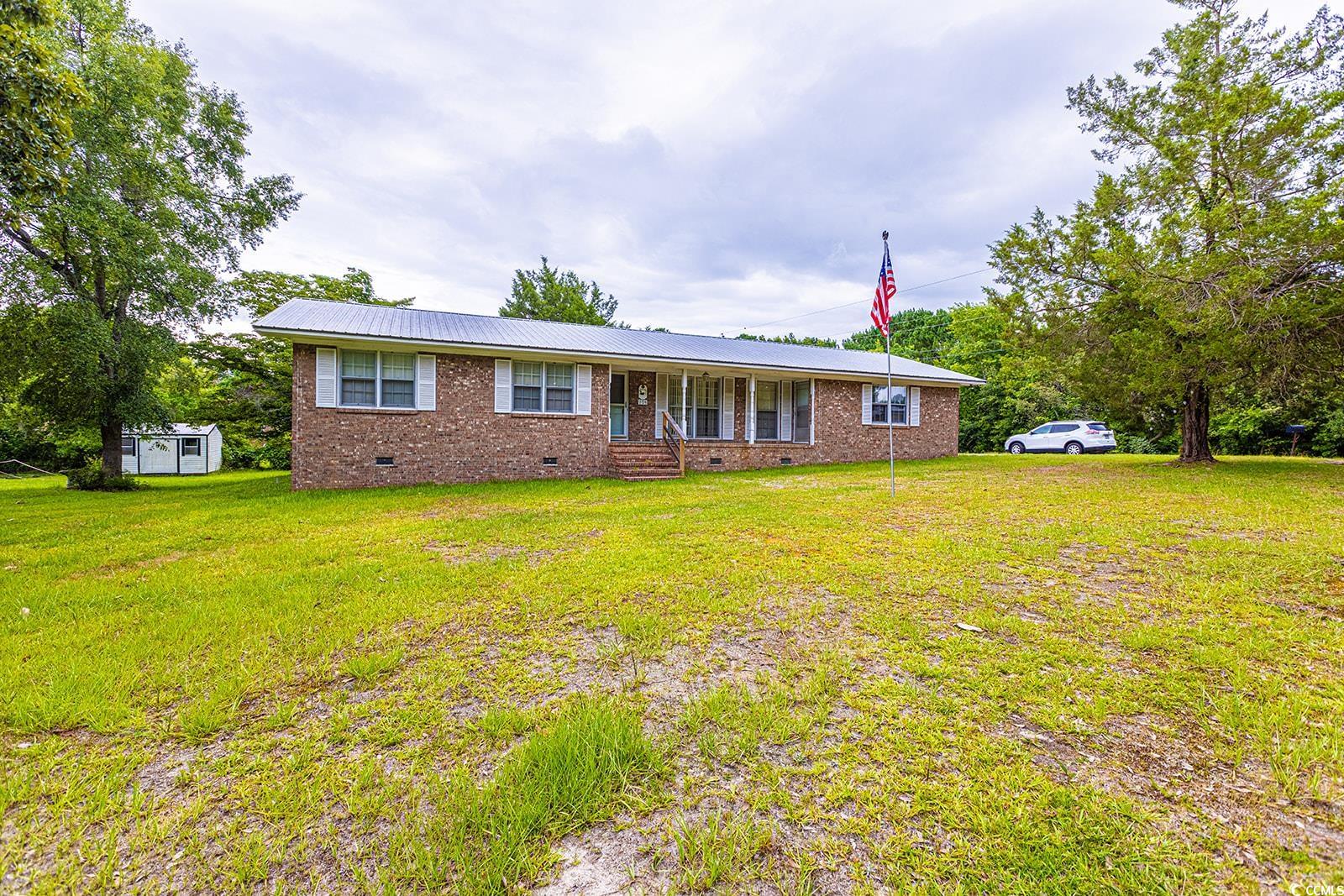 705 White Oak Dr. Property Photo 2