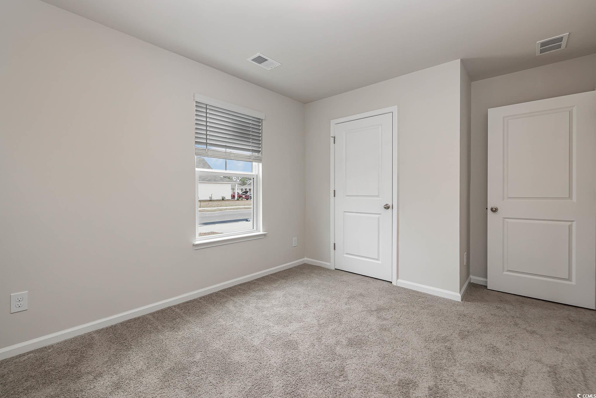 3870 Lady Bug Dr. Property Photo 6
