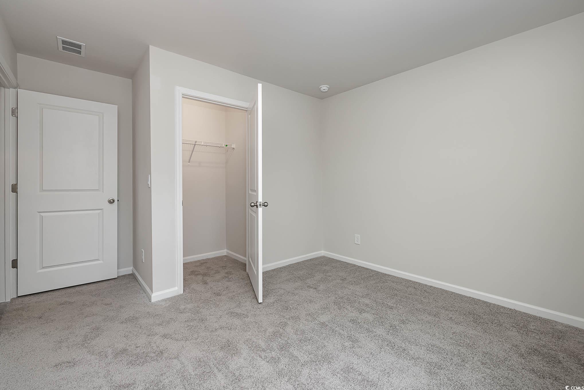 3870 Lady Bug Dr. Property Photo 8