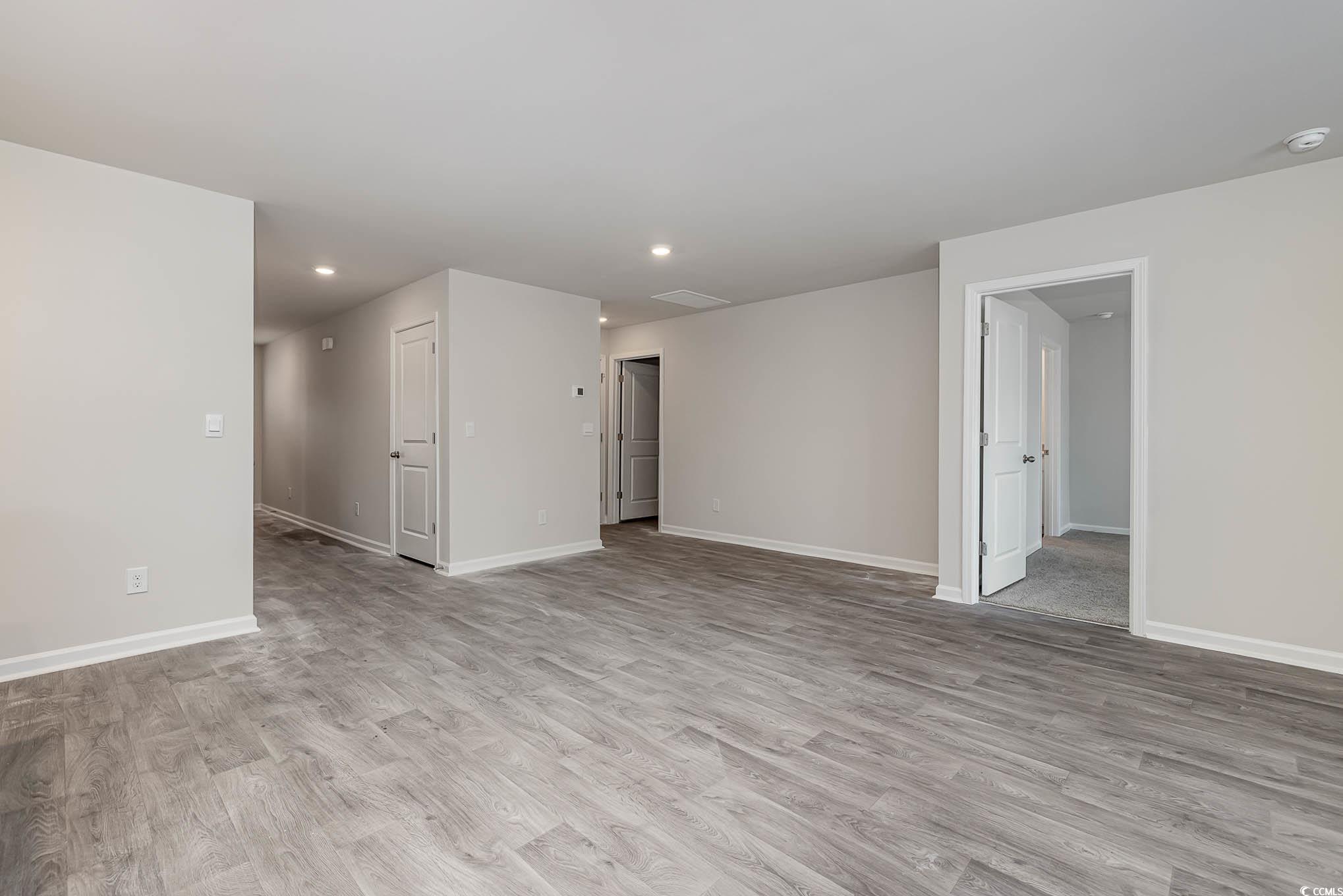 3870 Lady Bug Dr. Property Photo 16