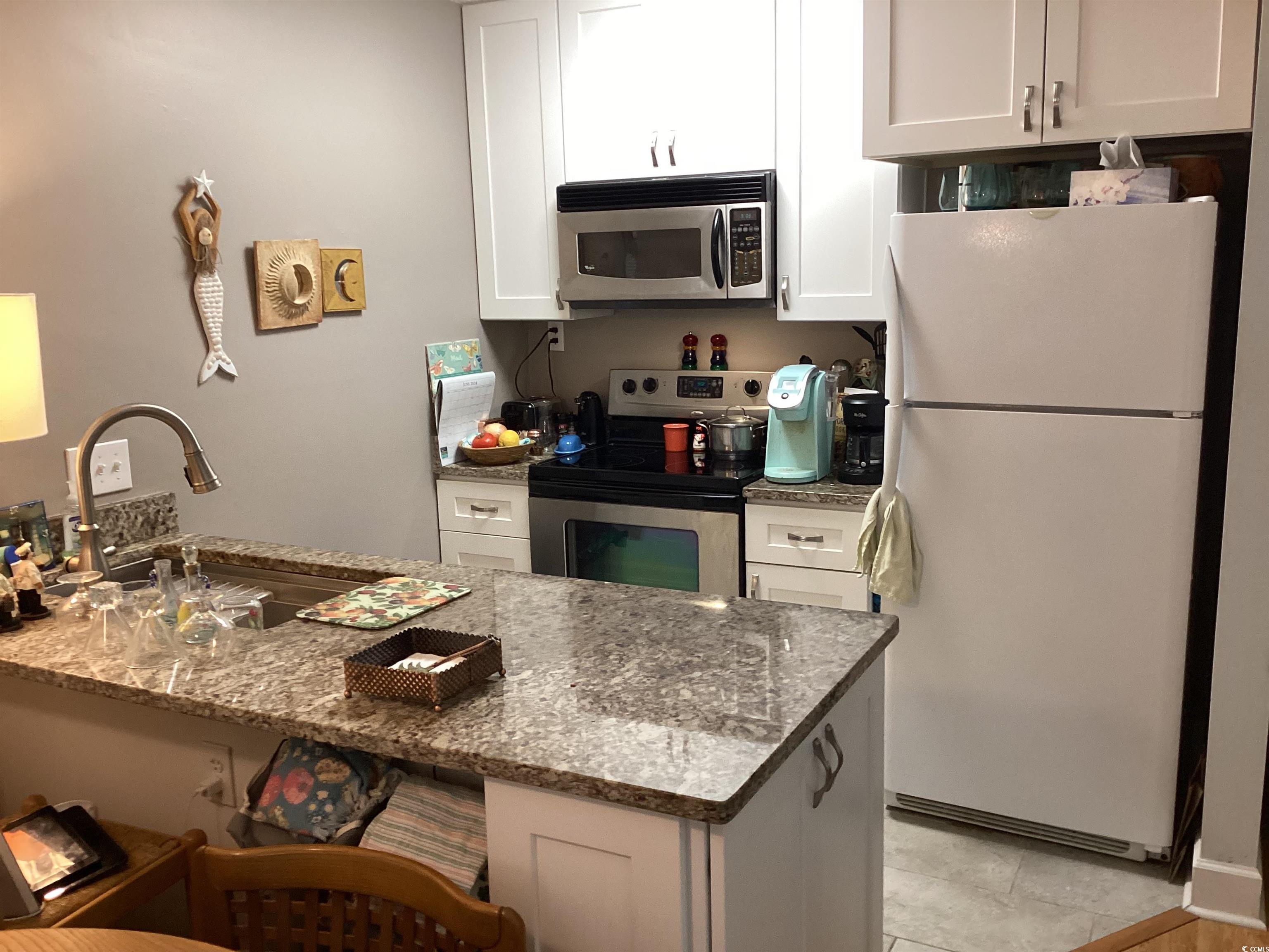 118 Salt Marsh Circle Property Photo 4