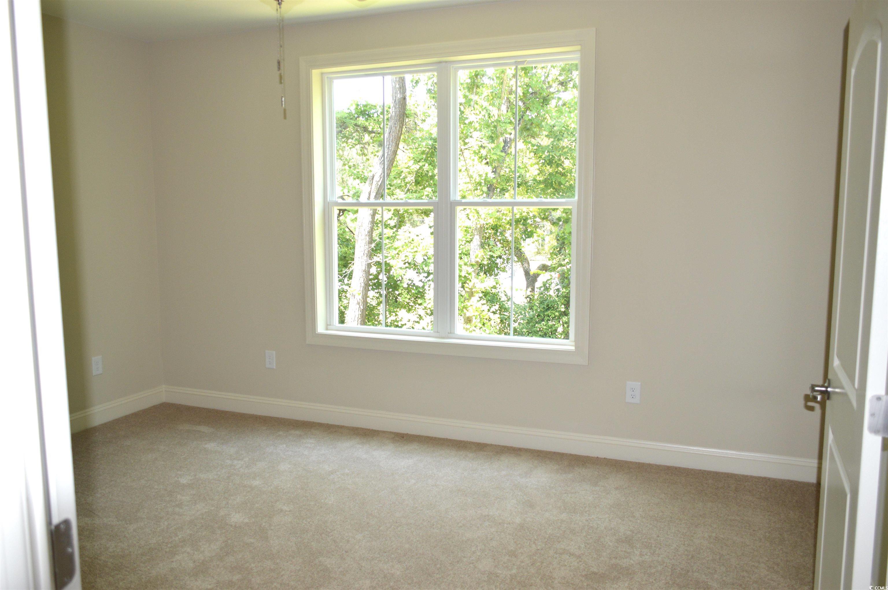 35 Delray Dr. Property Photo 13
