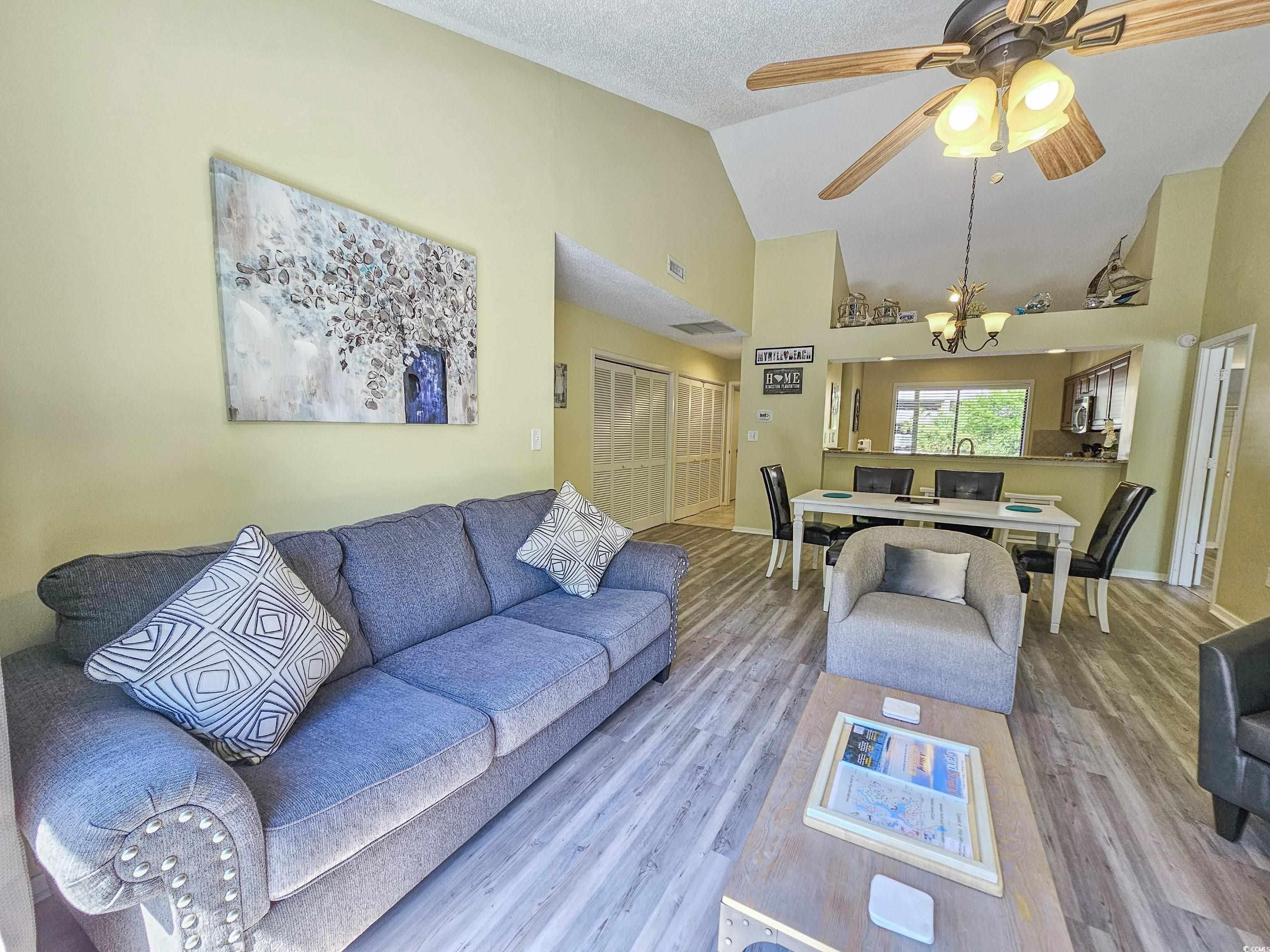 122 Hartland Dr. Property Photo 5