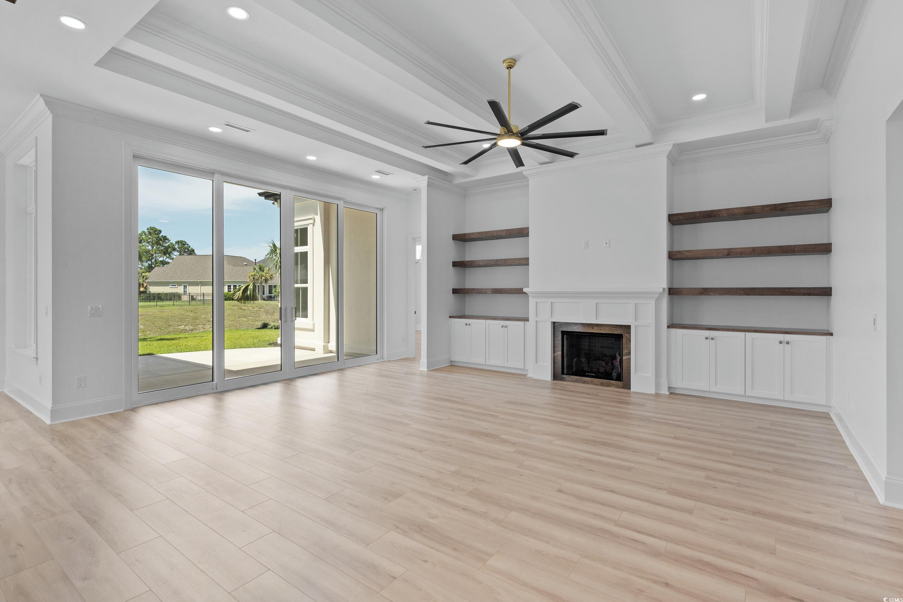 933 Bluffview Dr. Property Photo 6