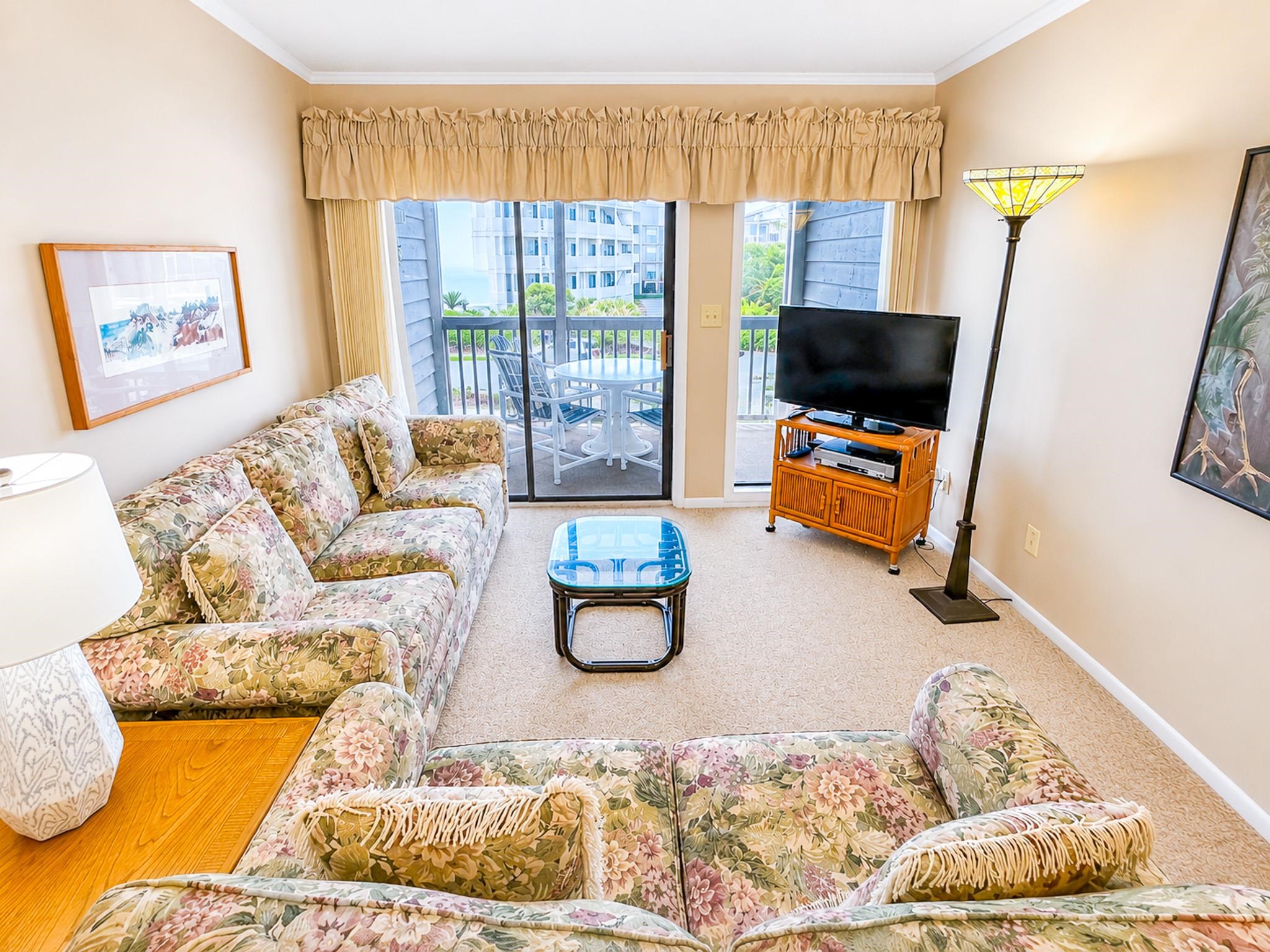 207 N Ocean Blvd. Property Photo 2