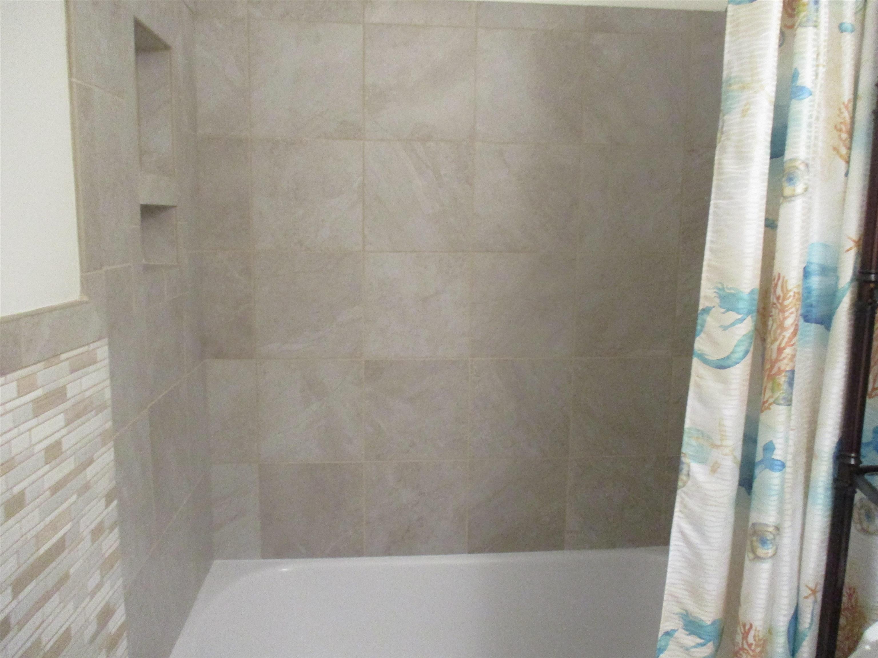 3922 Spruce Dr. Property Photo 9