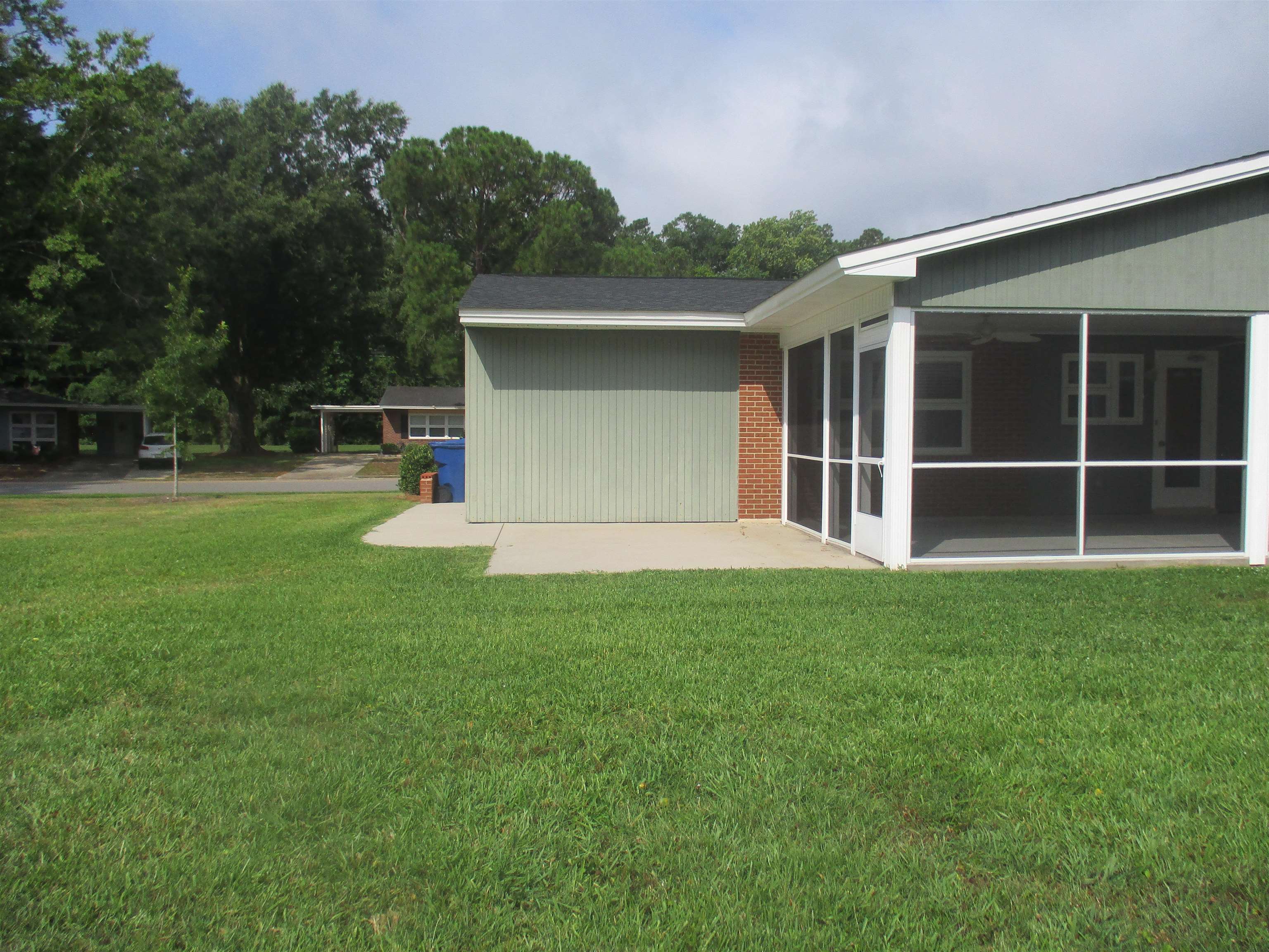 3922 Spruce Dr. Property Photo 17