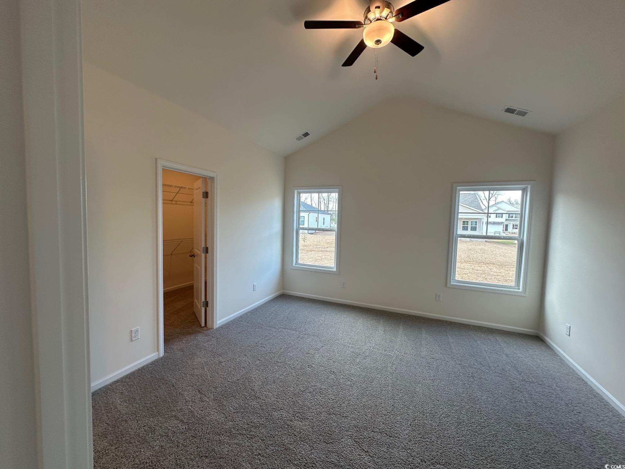 537 Honeyhill Loop Property Photo 10
