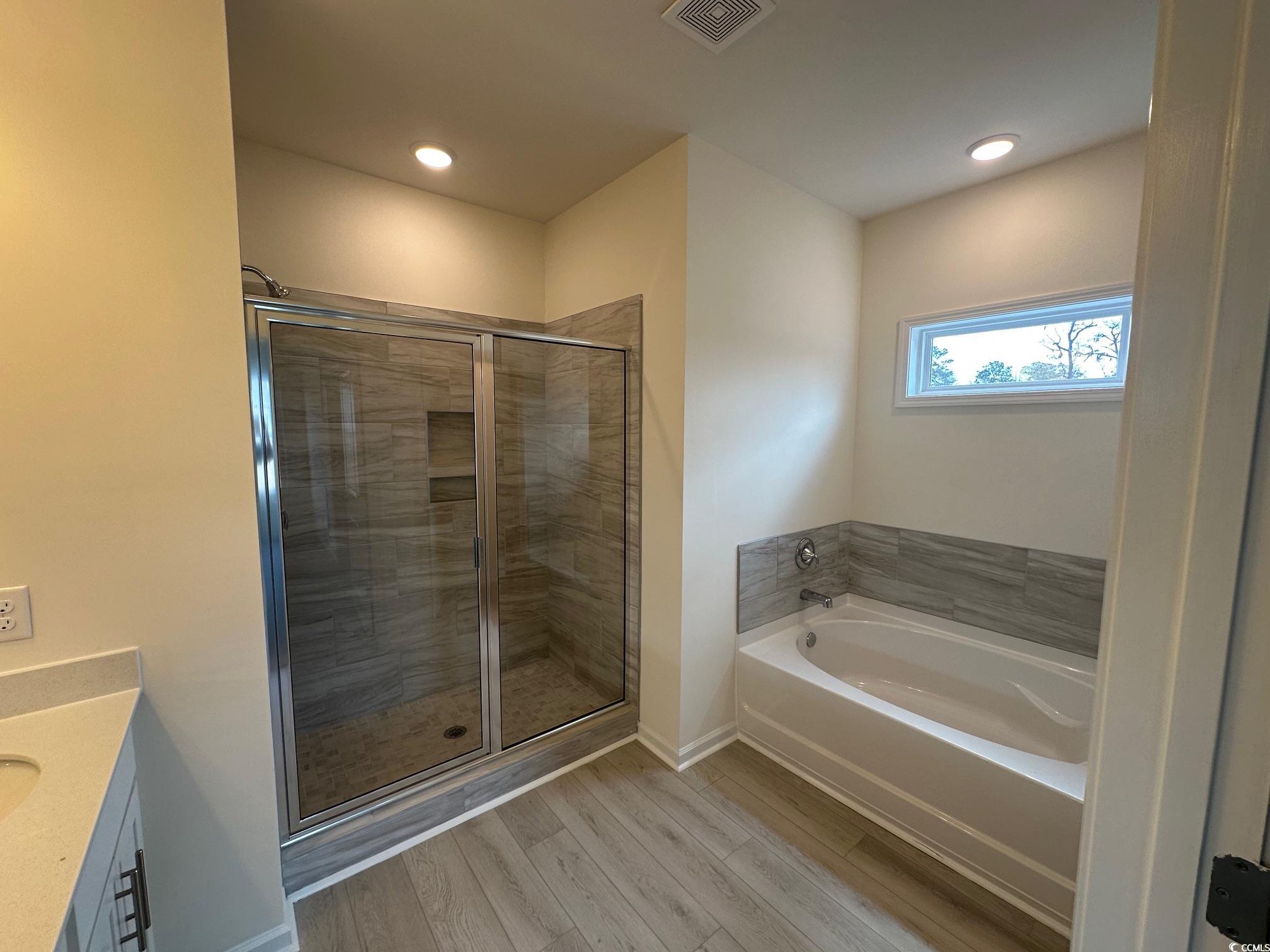 537 Honeyhill Loop Property Photo 12