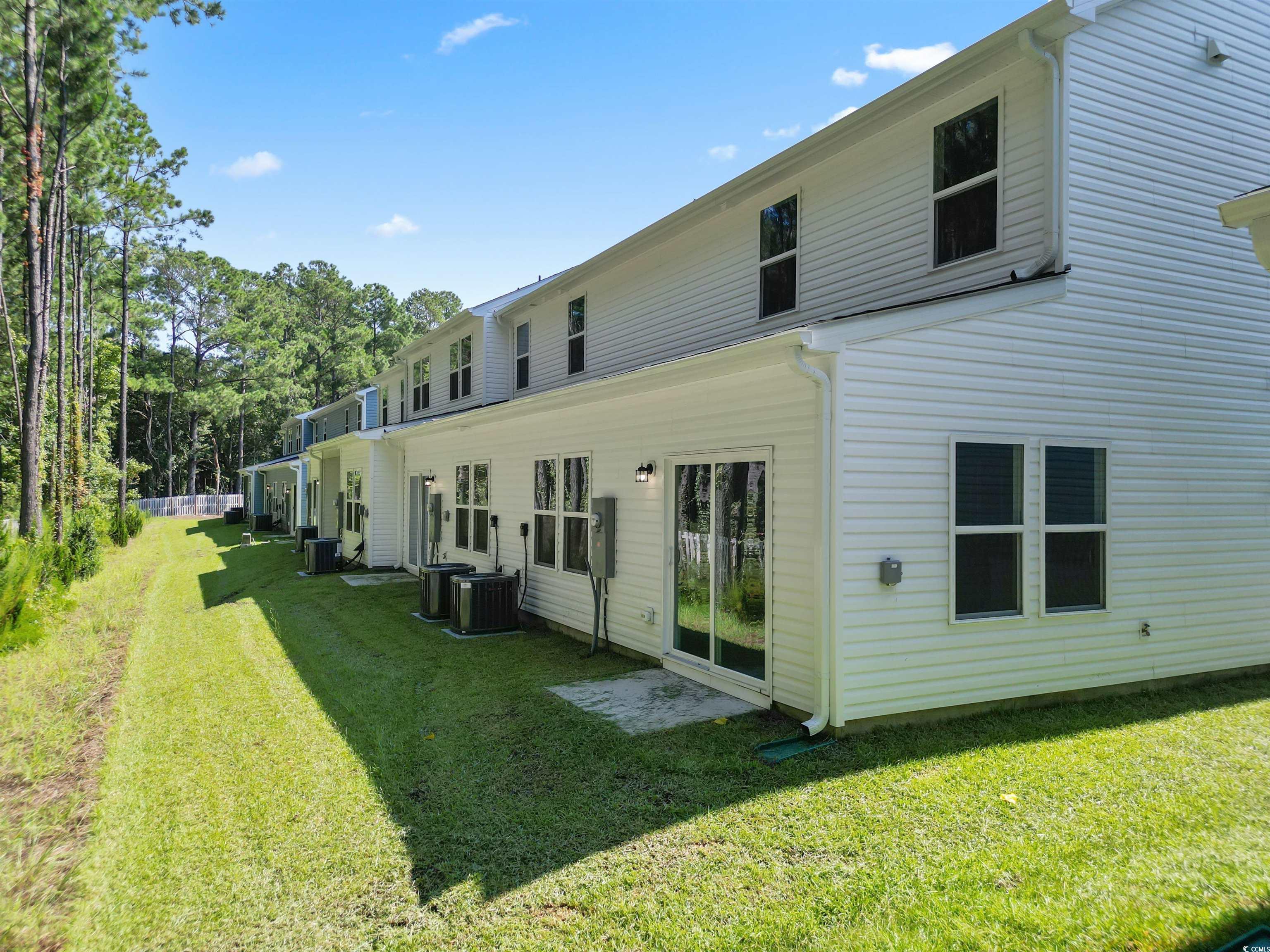 778 Nw Palm Frond Way Property Photo 8