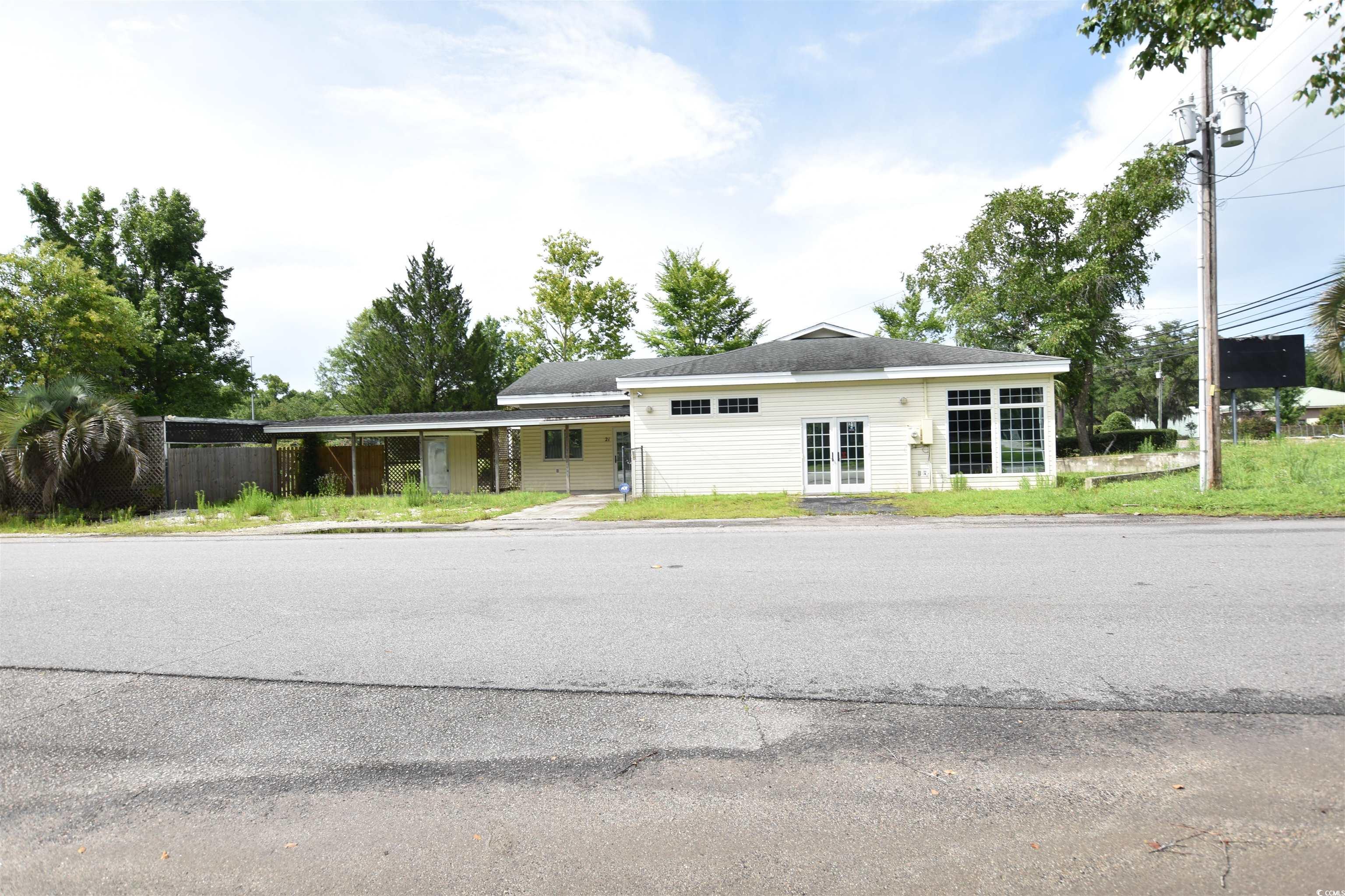 21 Garden Ave. Property Photo 1