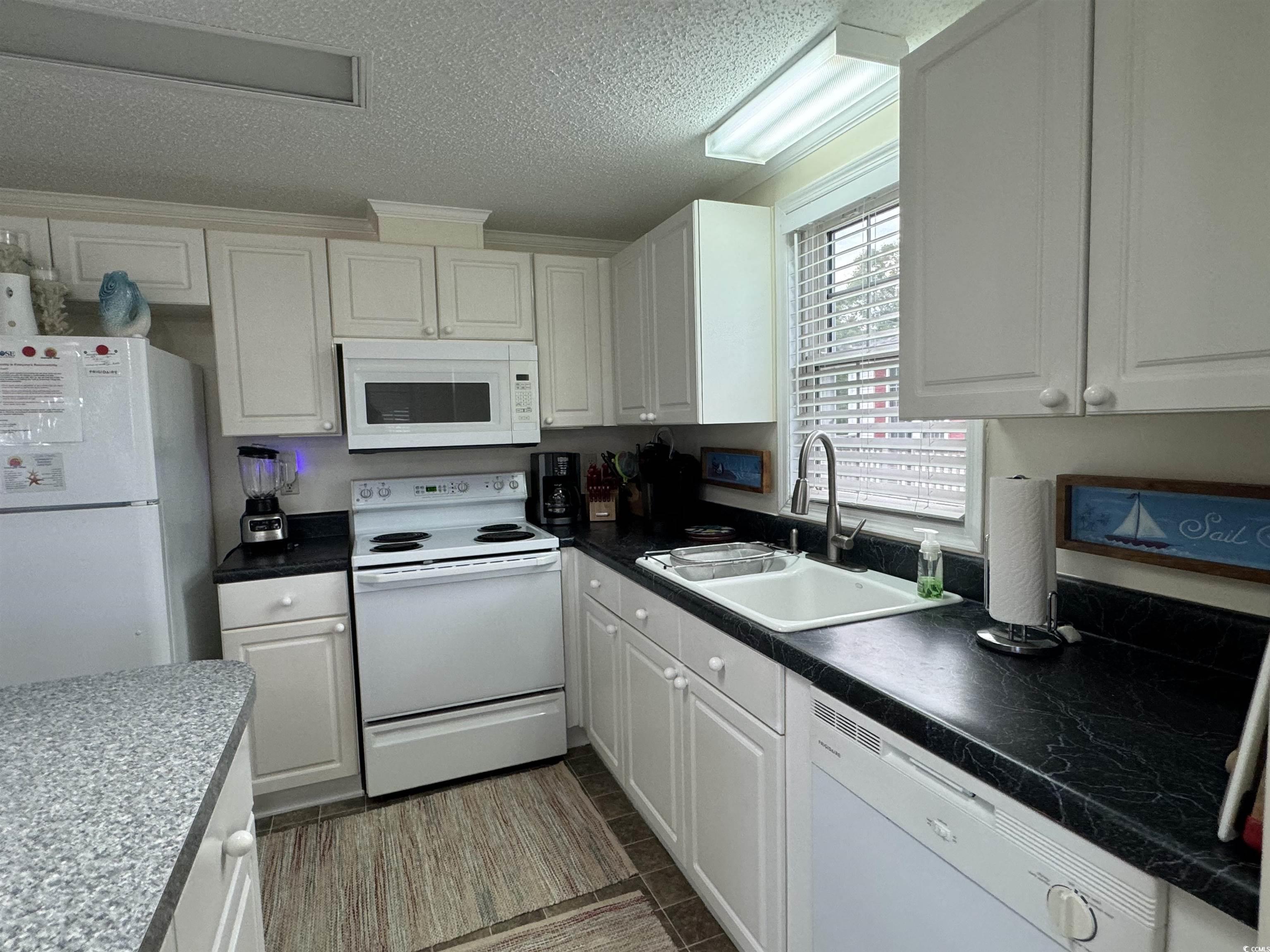 1656 Mason Circle Property Photo 16