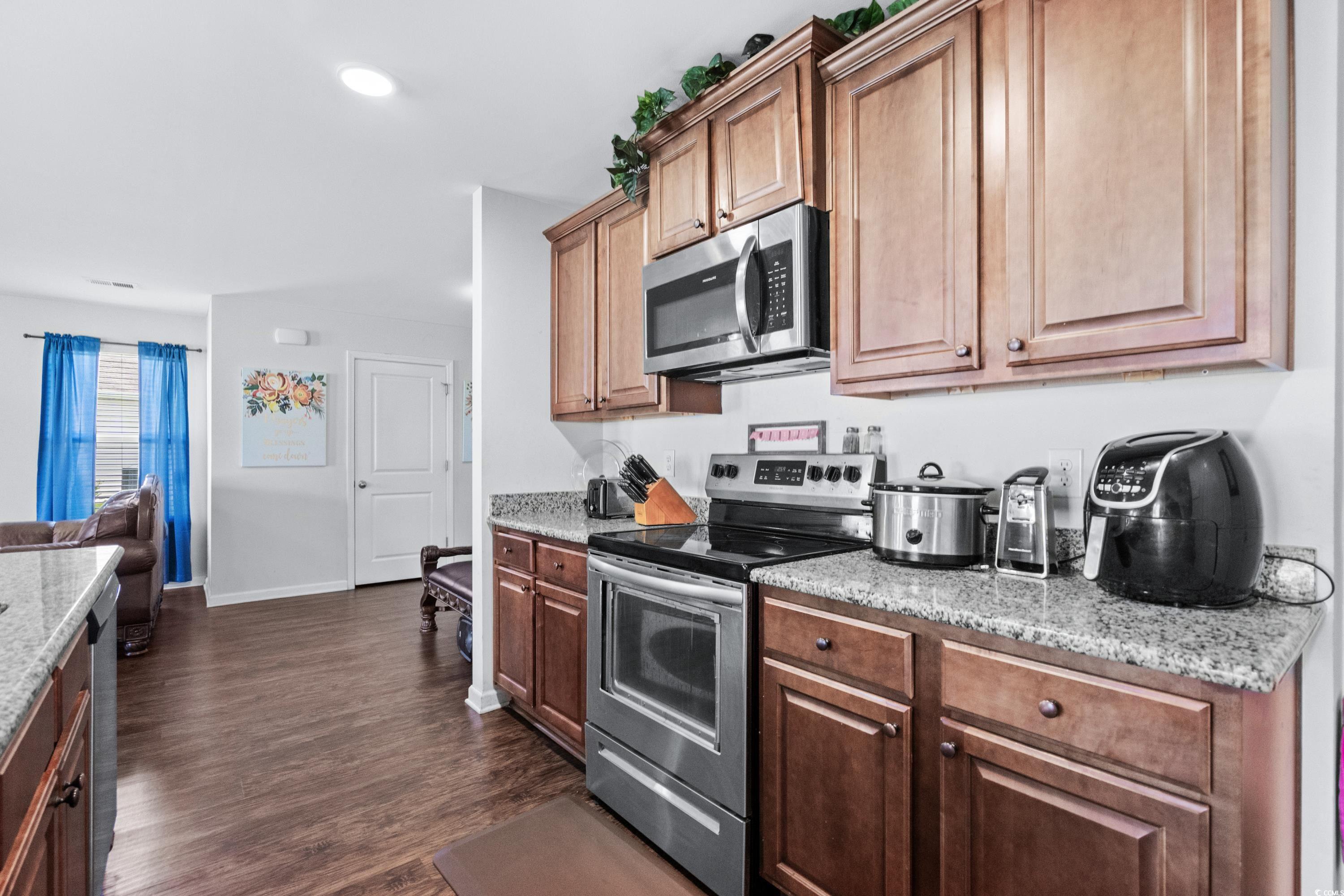 3177 Holly Loop Property Photo 12