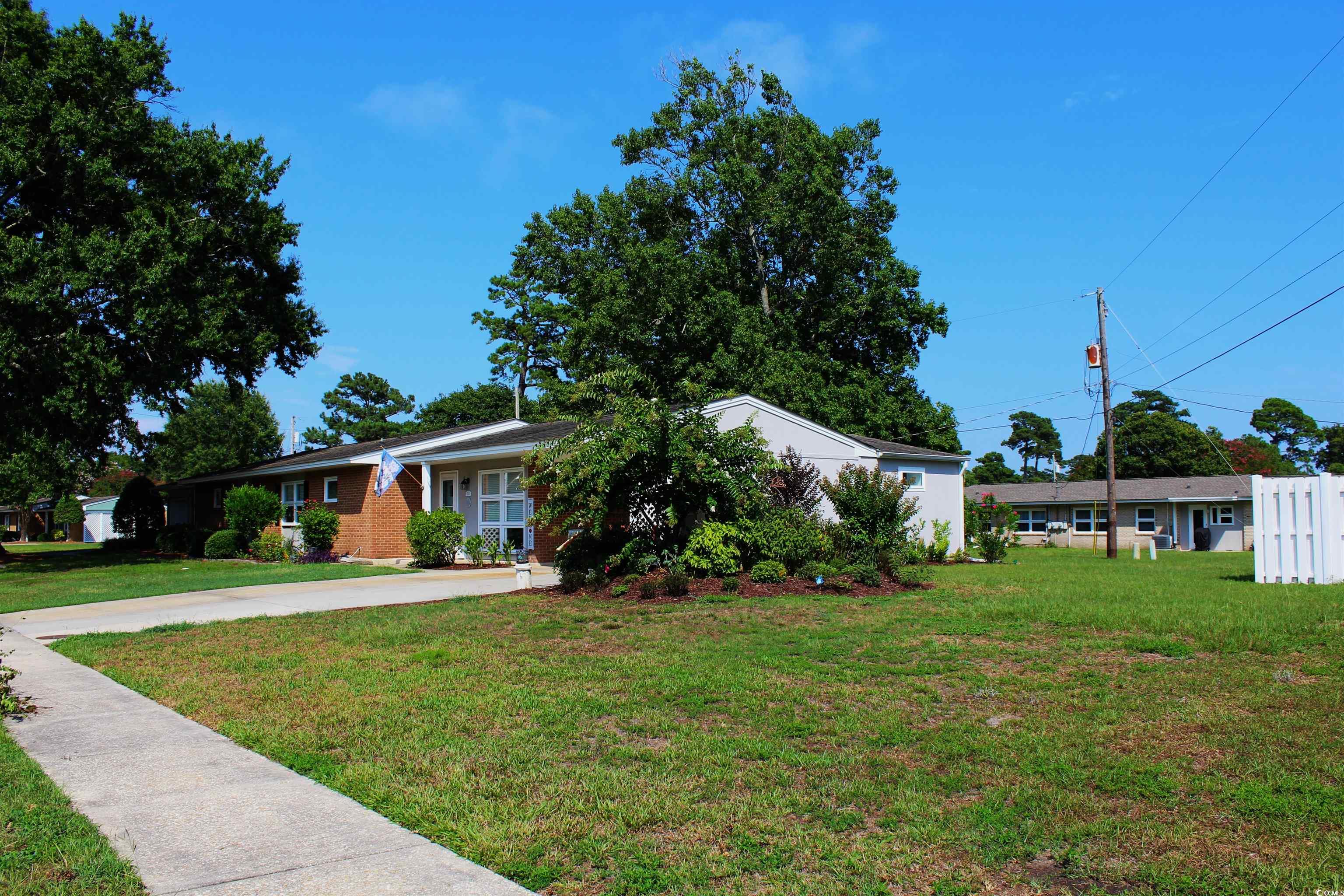 530 Swallow Ave. Property Photo 3