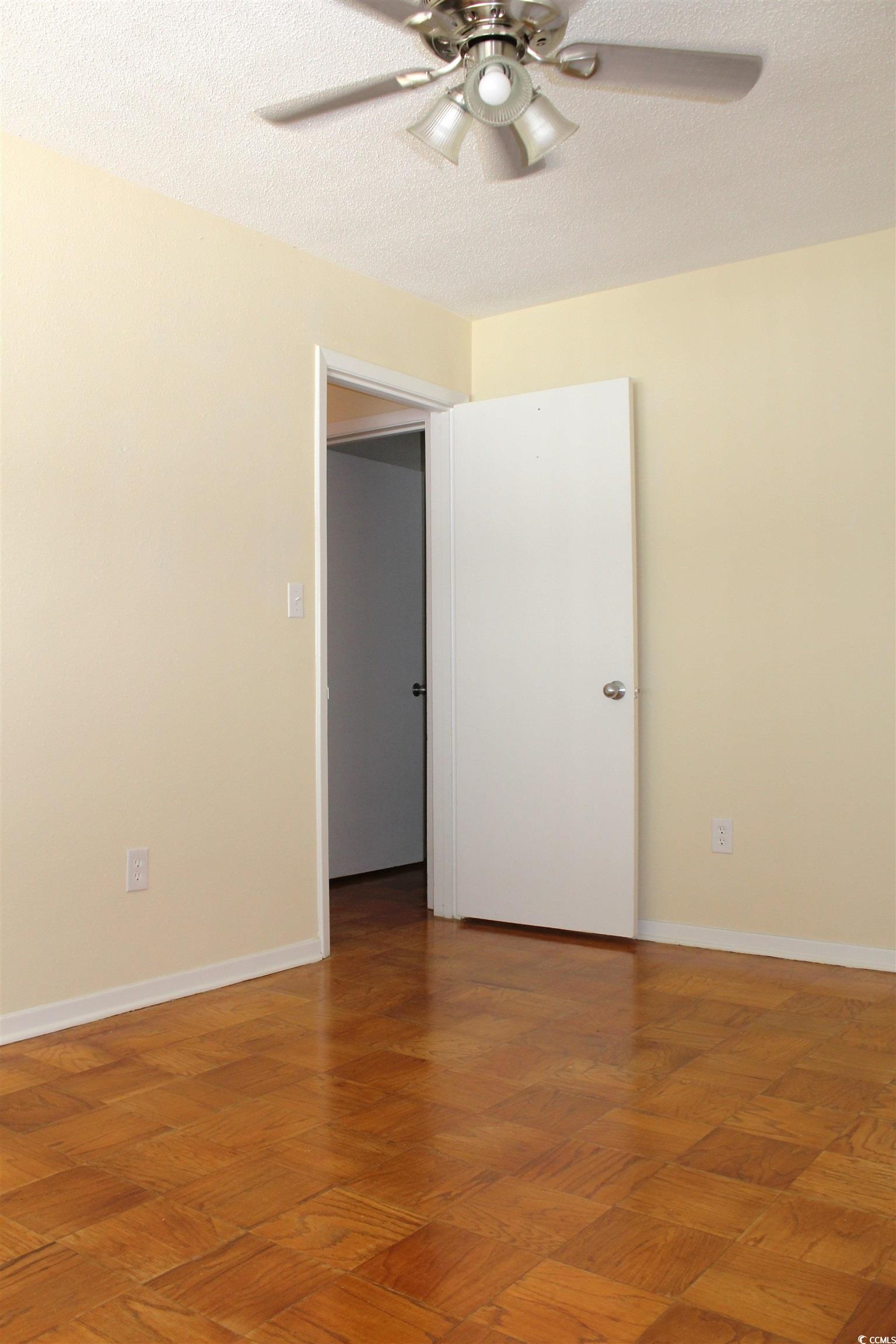 530 Swallow Ave. Property Photo 27