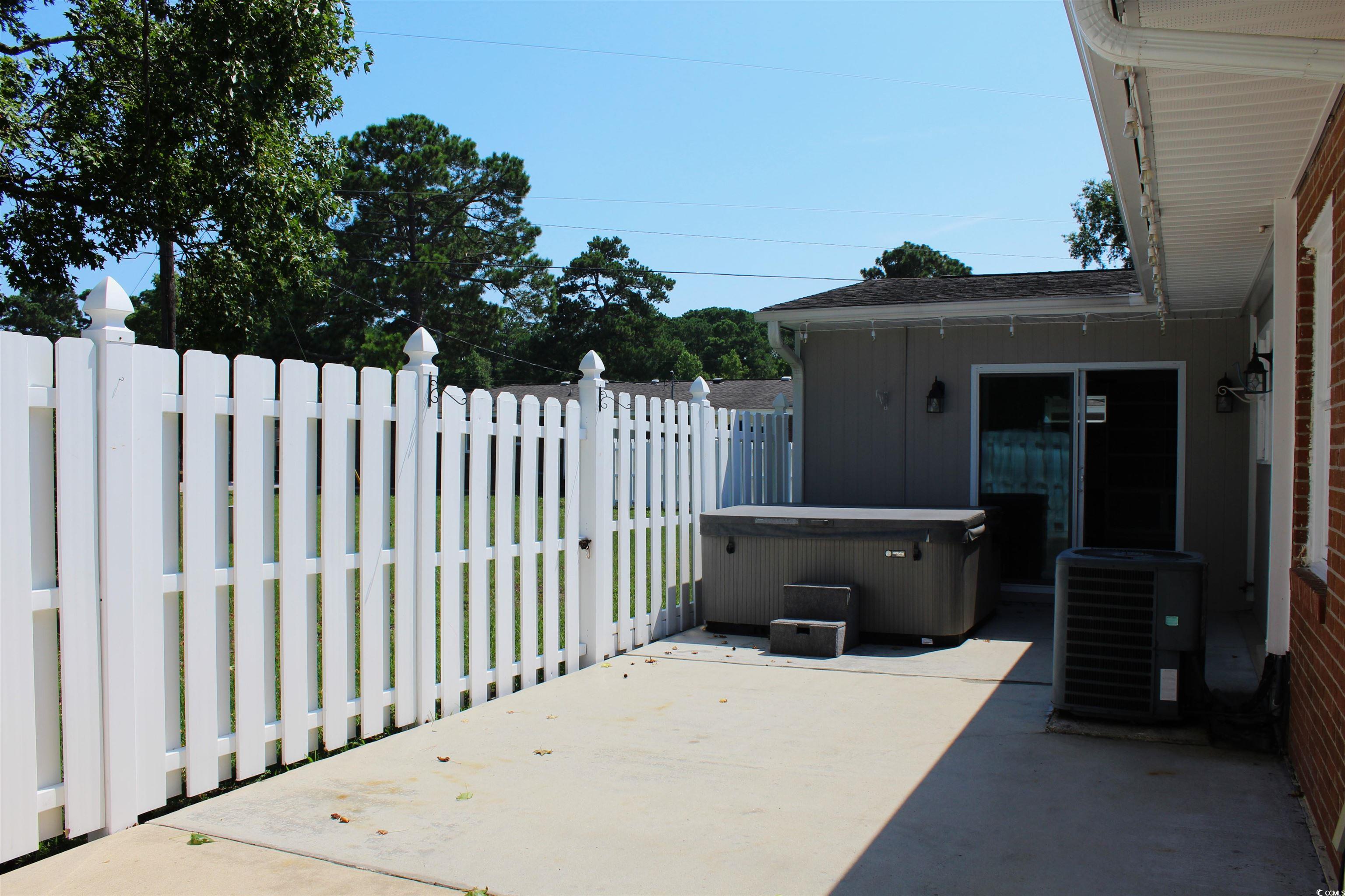 530 Swallow Ave. Property Photo 28