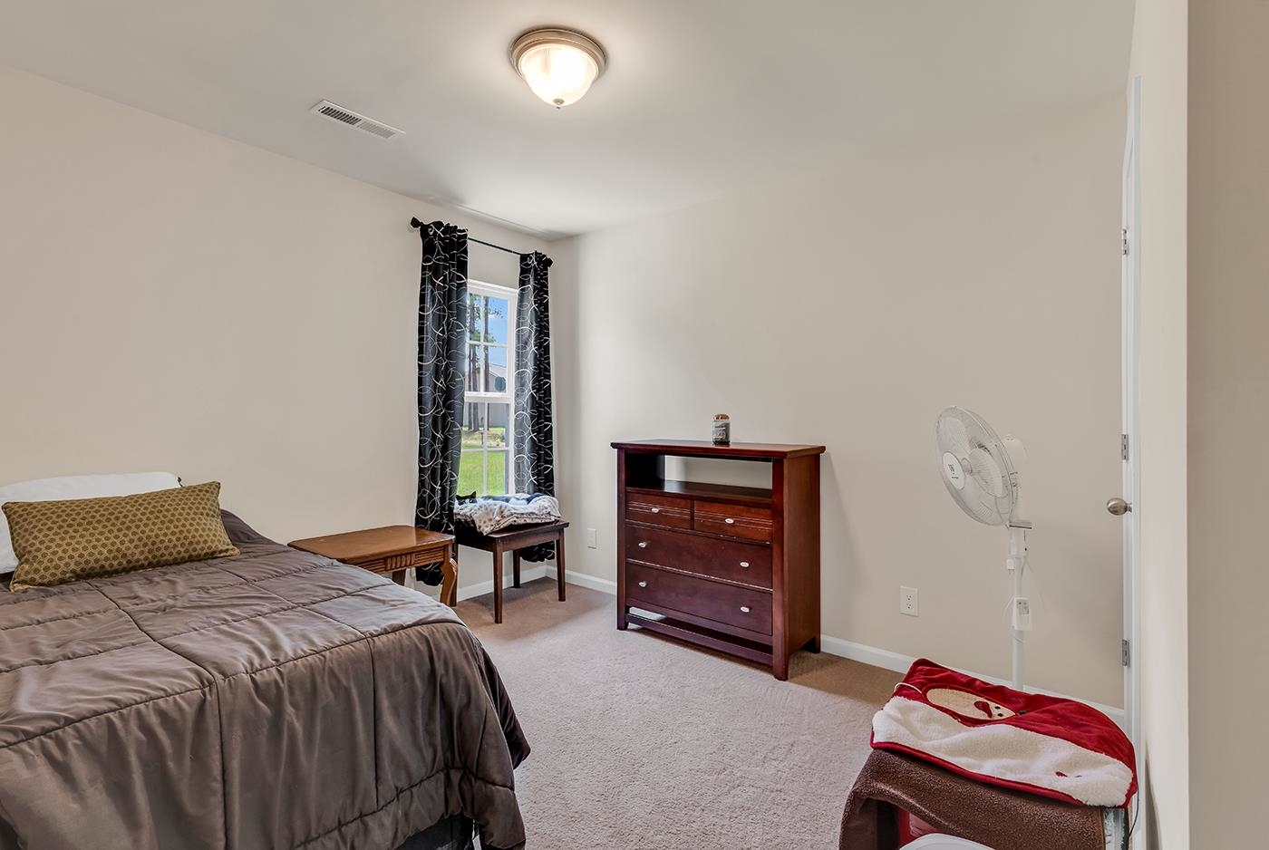 2009 Spring Valley Ct. Property Photo 23