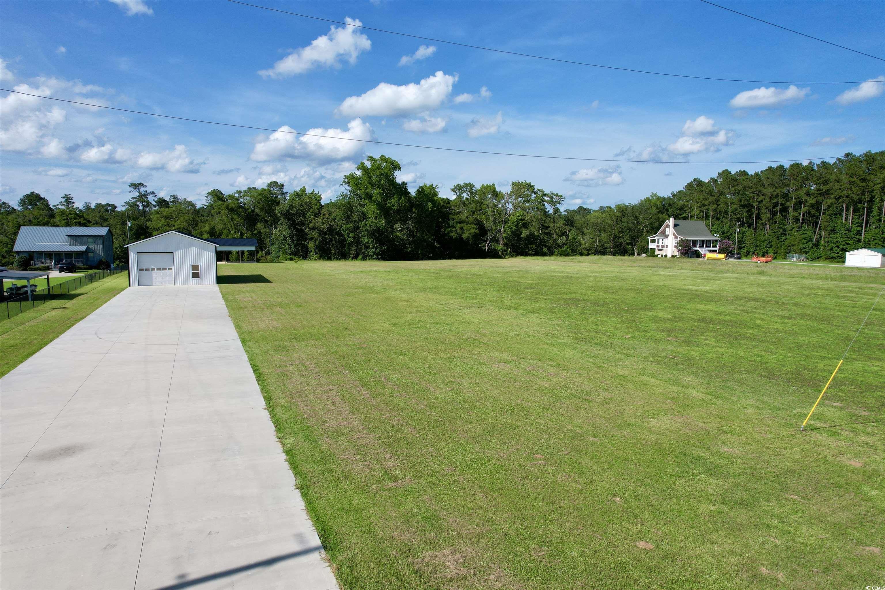 11 Gulley Ln. Property Photo 2