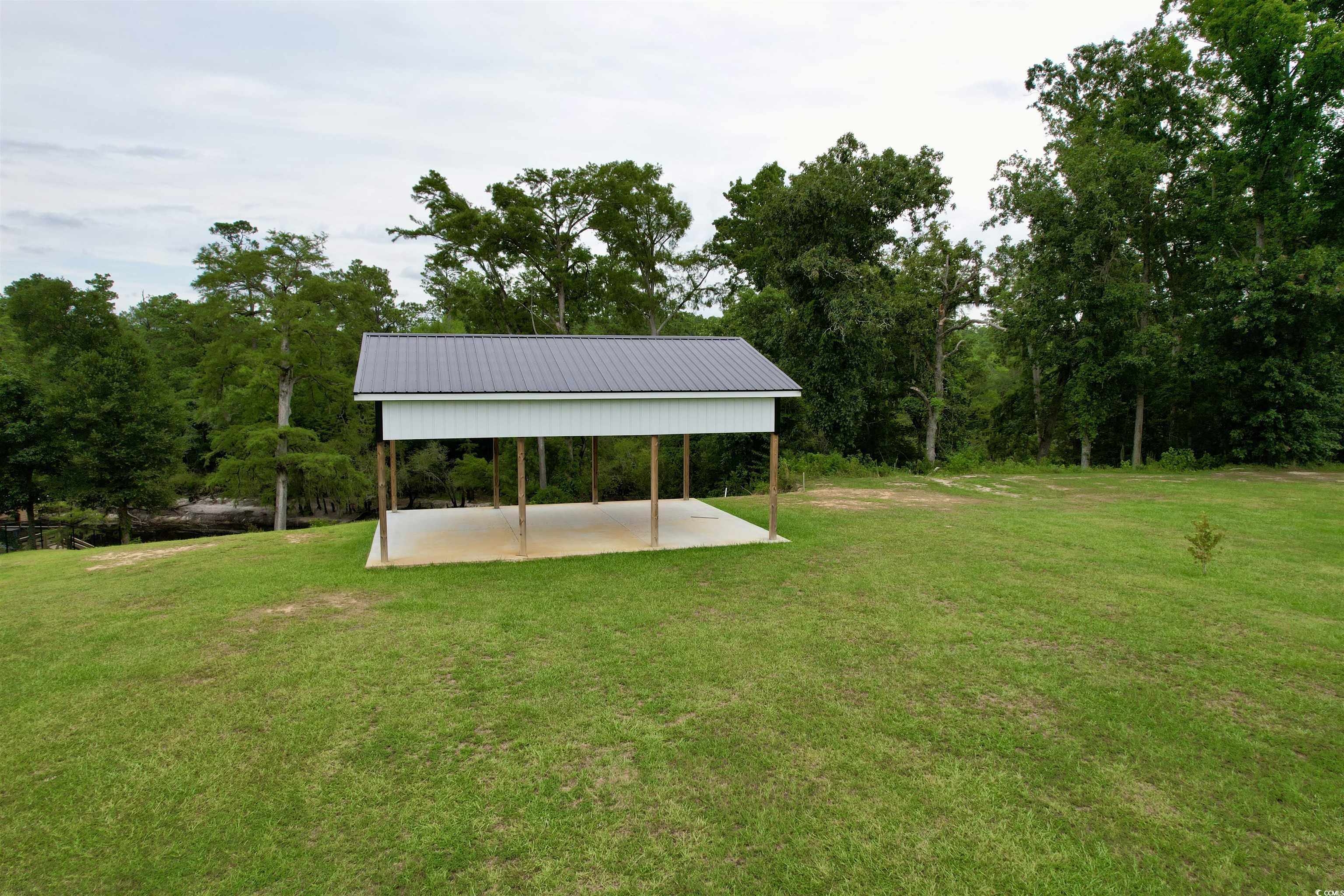 11 Gulley Ln. Property Photo 8