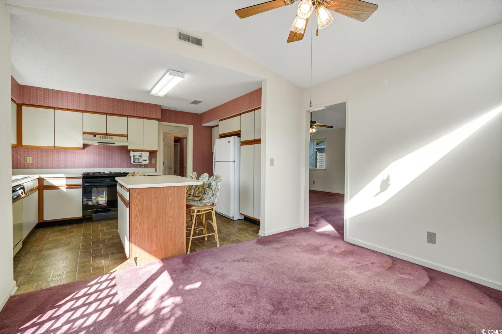 213 Birkdale Ln. Property Photo 7