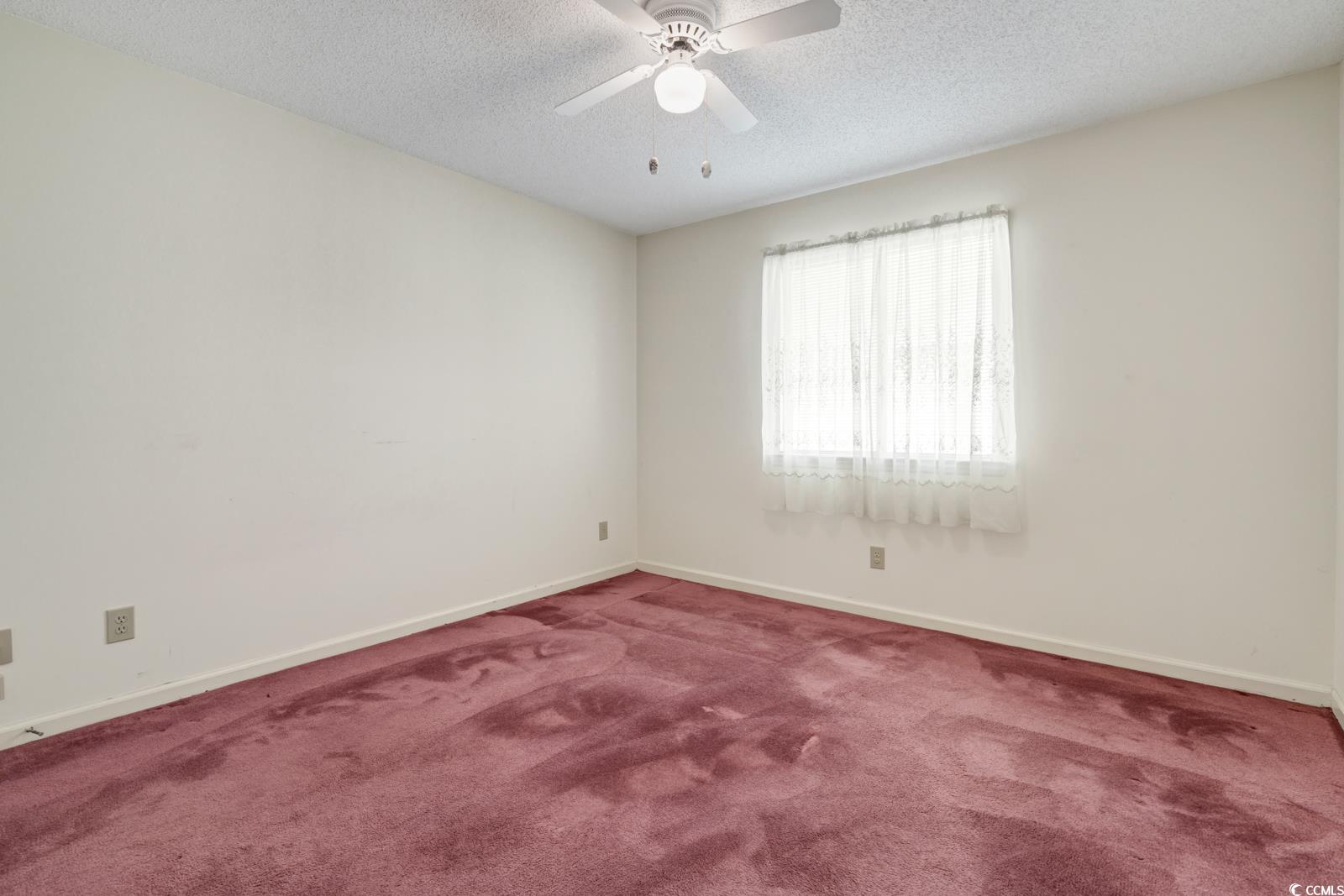 213 Birkdale Ln. Property Photo 13