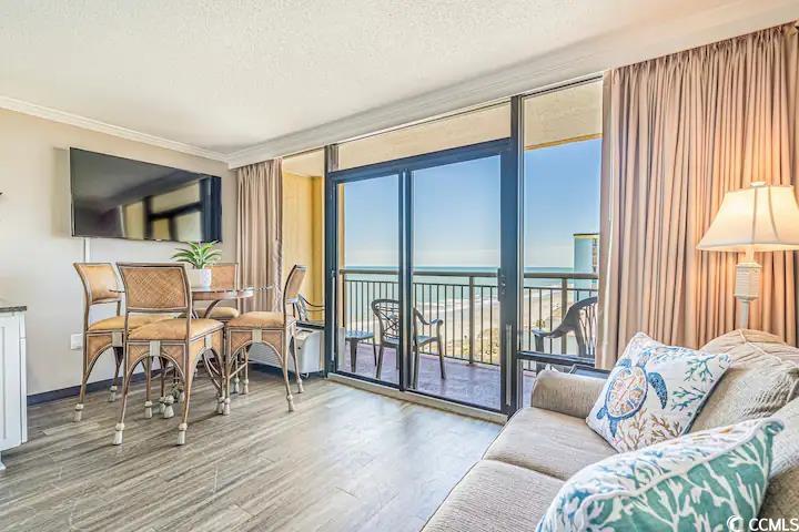 6900 Ocean Blvd. N Property Photo 6