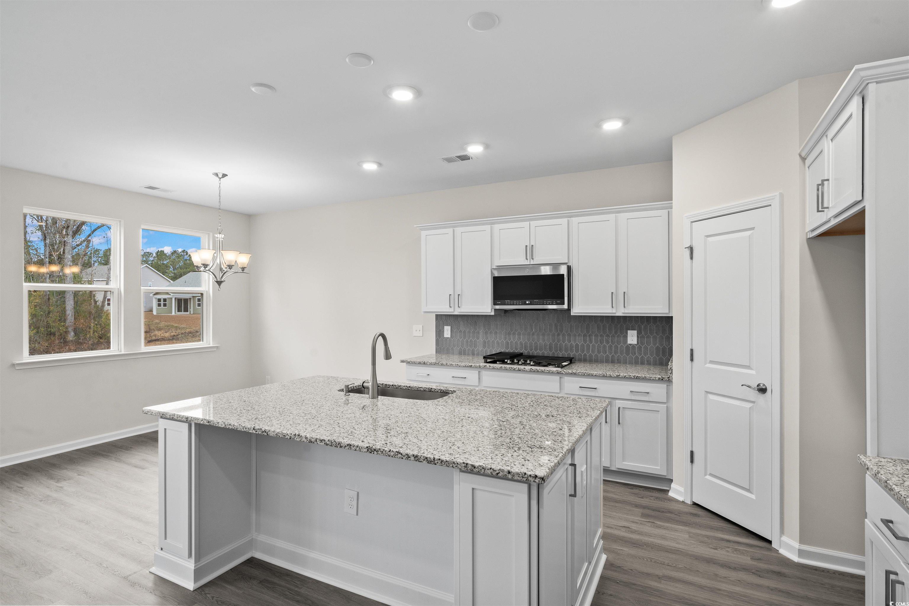 512 Sheepbridge Way Property Photo 12